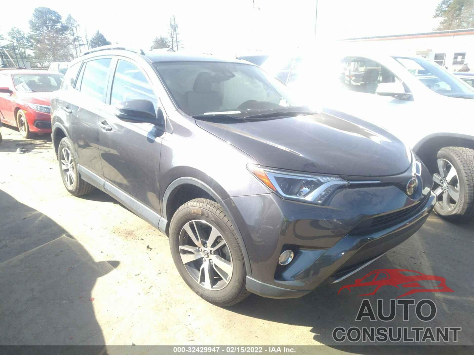 TOYOTA RAV4 2018 - JTMWFREV4JJ163876