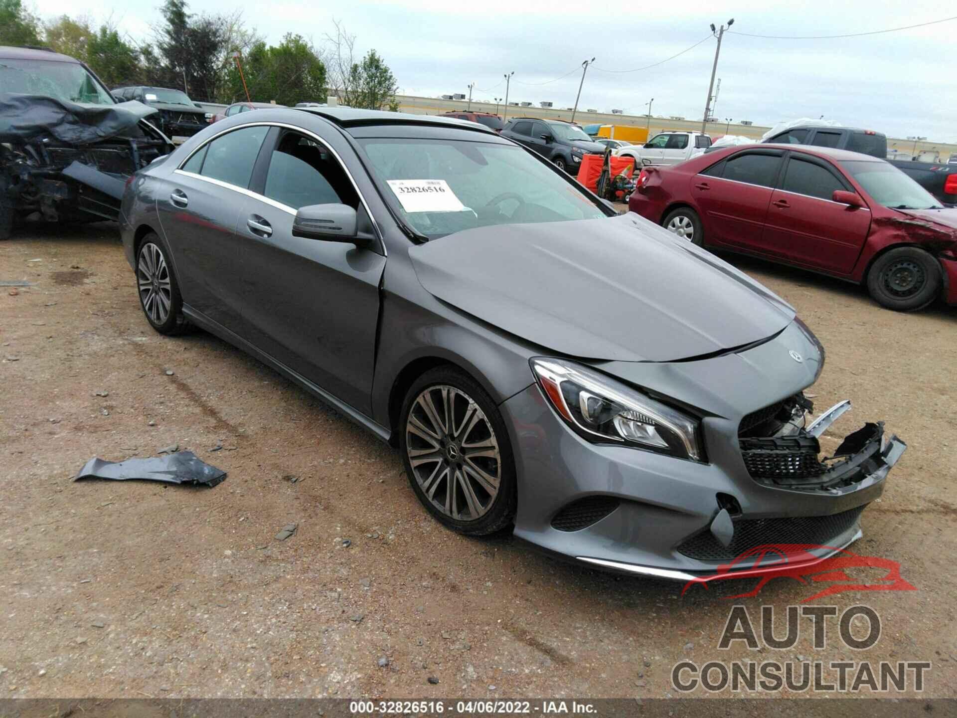 MERCEDES-BENZ CLA 2019 - WDDSJ4GB9KN723569