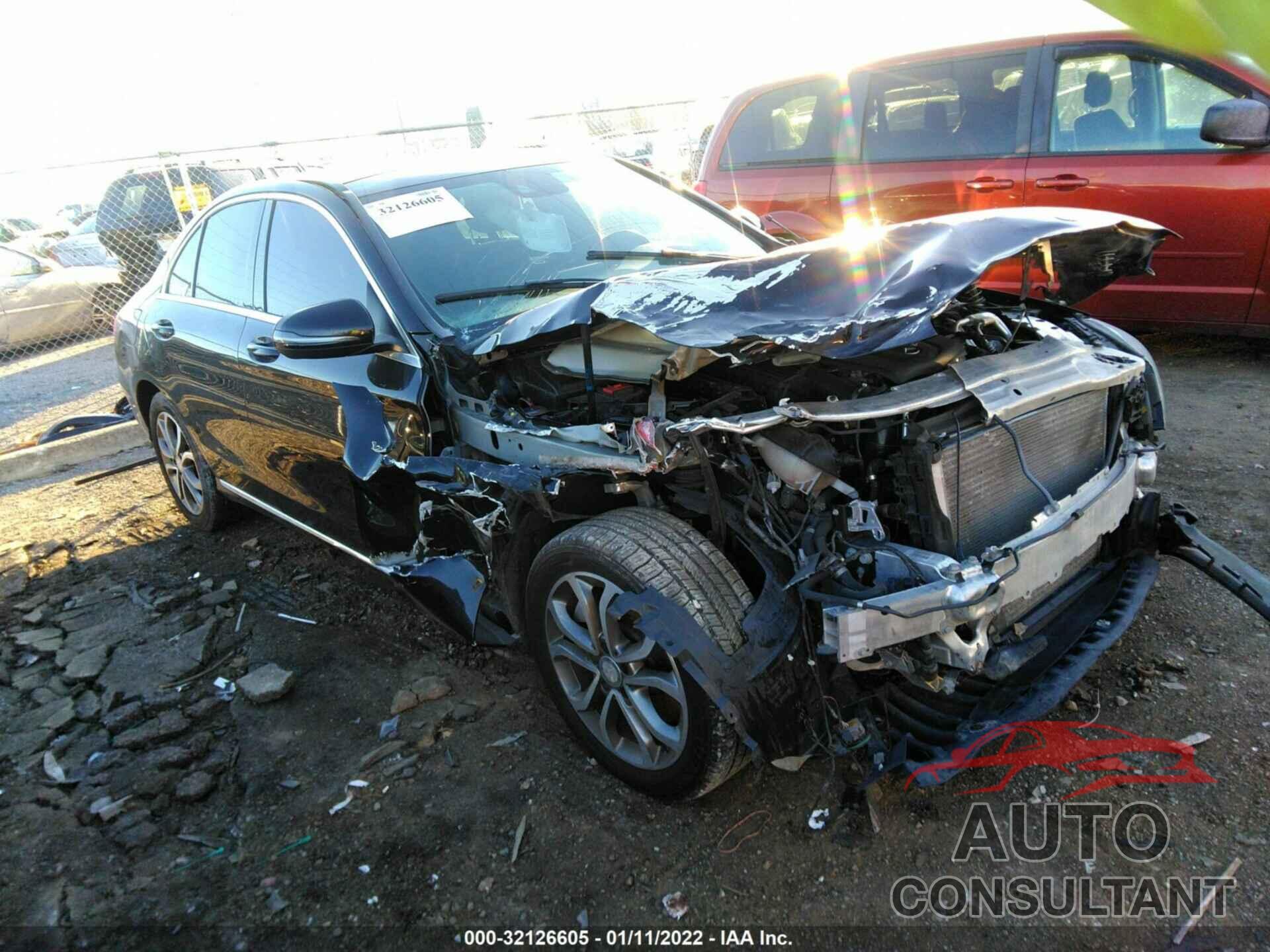 MERCEDES-BENZ C-CLASS 2016 - 55SWF4KB8GU118239