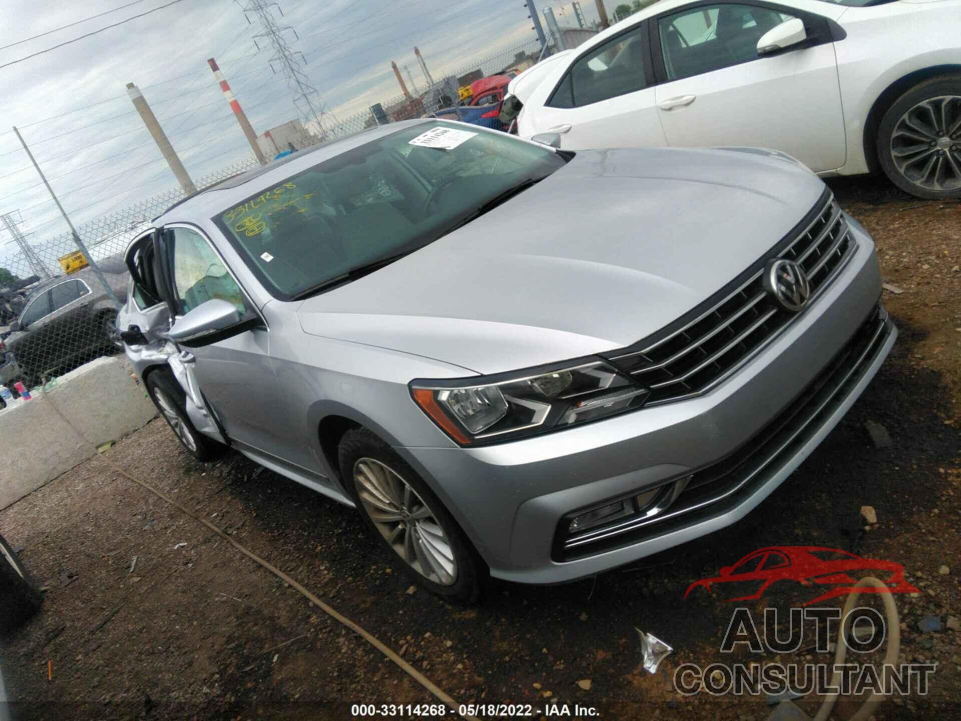 VOLKSWAGEN PASSAT 2016 - 1VWBS7A34GC014686