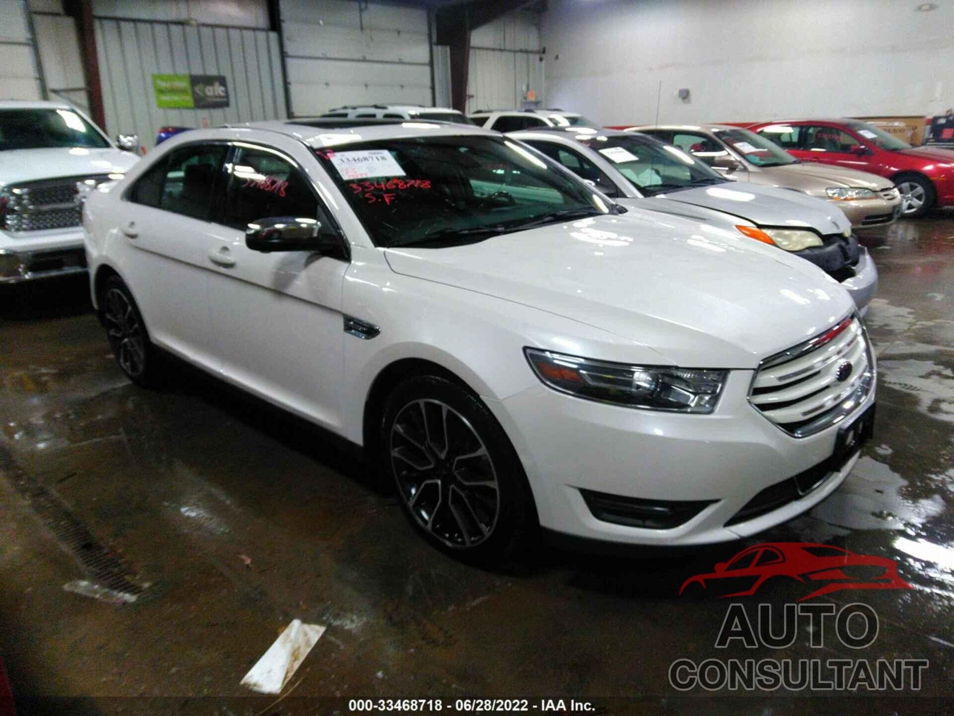 FORD TAURUS 2017 - 1FAHP2J84HG124425