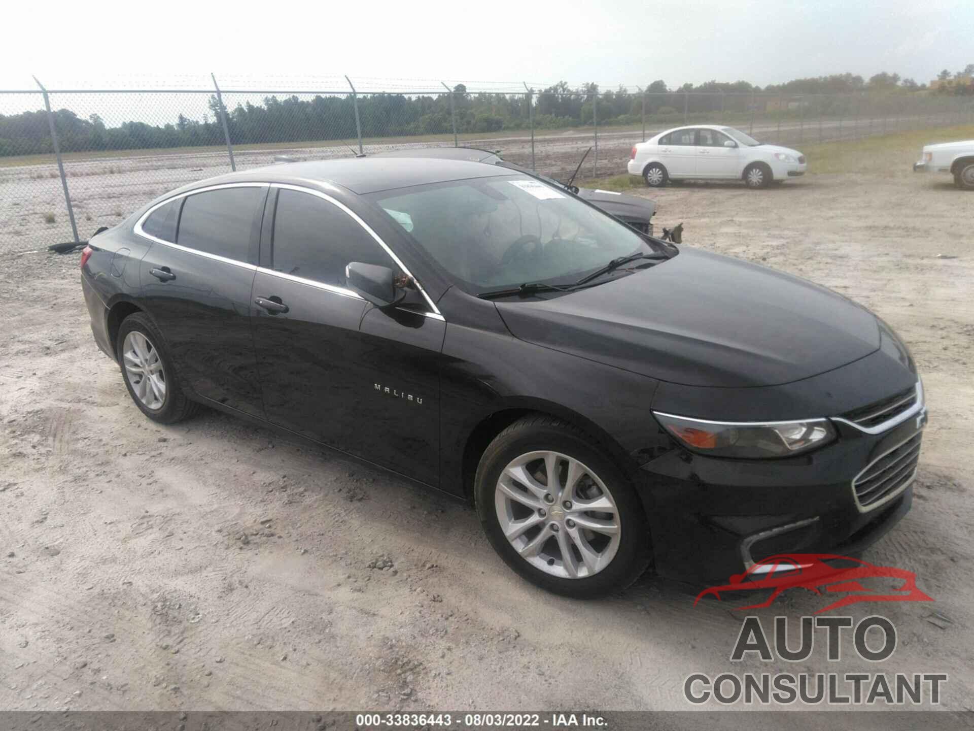 CHEVROLET MALIBU 2018 - 1G1ZD5ST2JF266658
