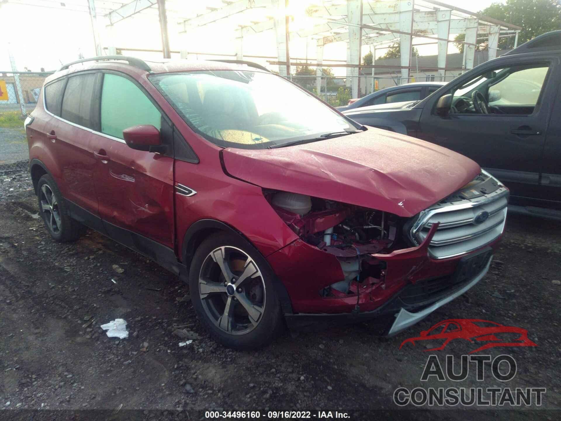 FORD ESCAPE 2018 - 1FMCU9HD0JUB18844