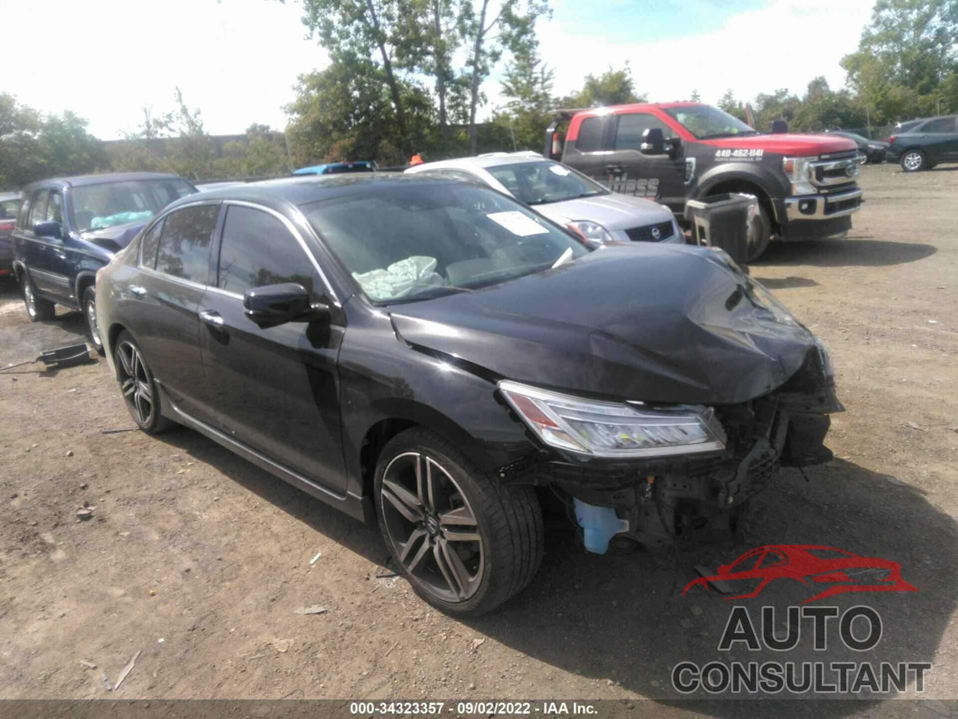 HONDA ACCORD SEDAN 2017 - 1HGCR3F93HA002603