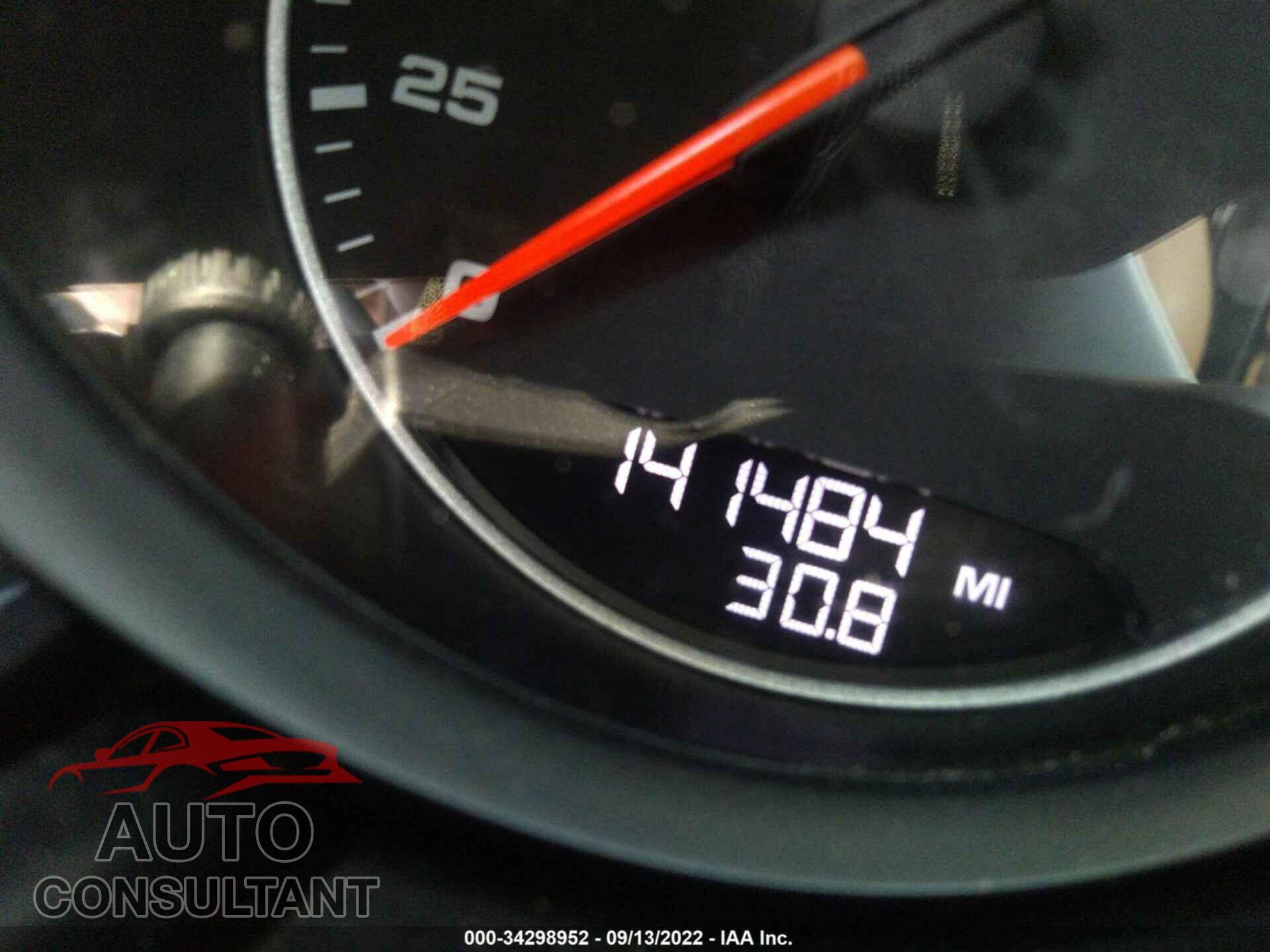 PORSCHE CAYENNE 2015 - WP1AF2A29FLA31249