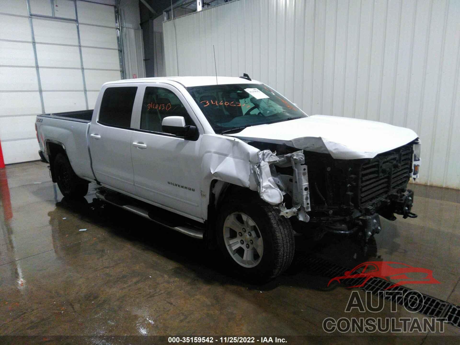 CHEVROLET SILVERADO 1500 2018 - 3GCUKREC5JG547152
