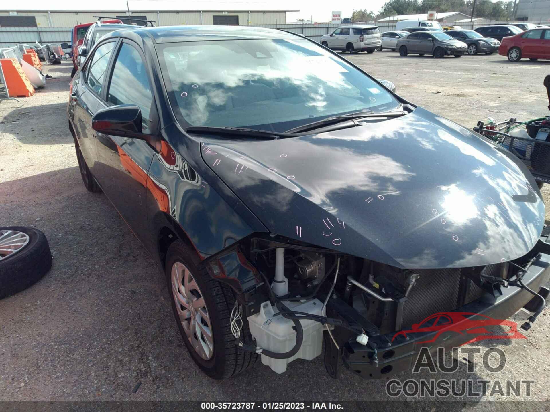 TOYOTA COROLLA 2018 - 2T1BURHE7JC087405