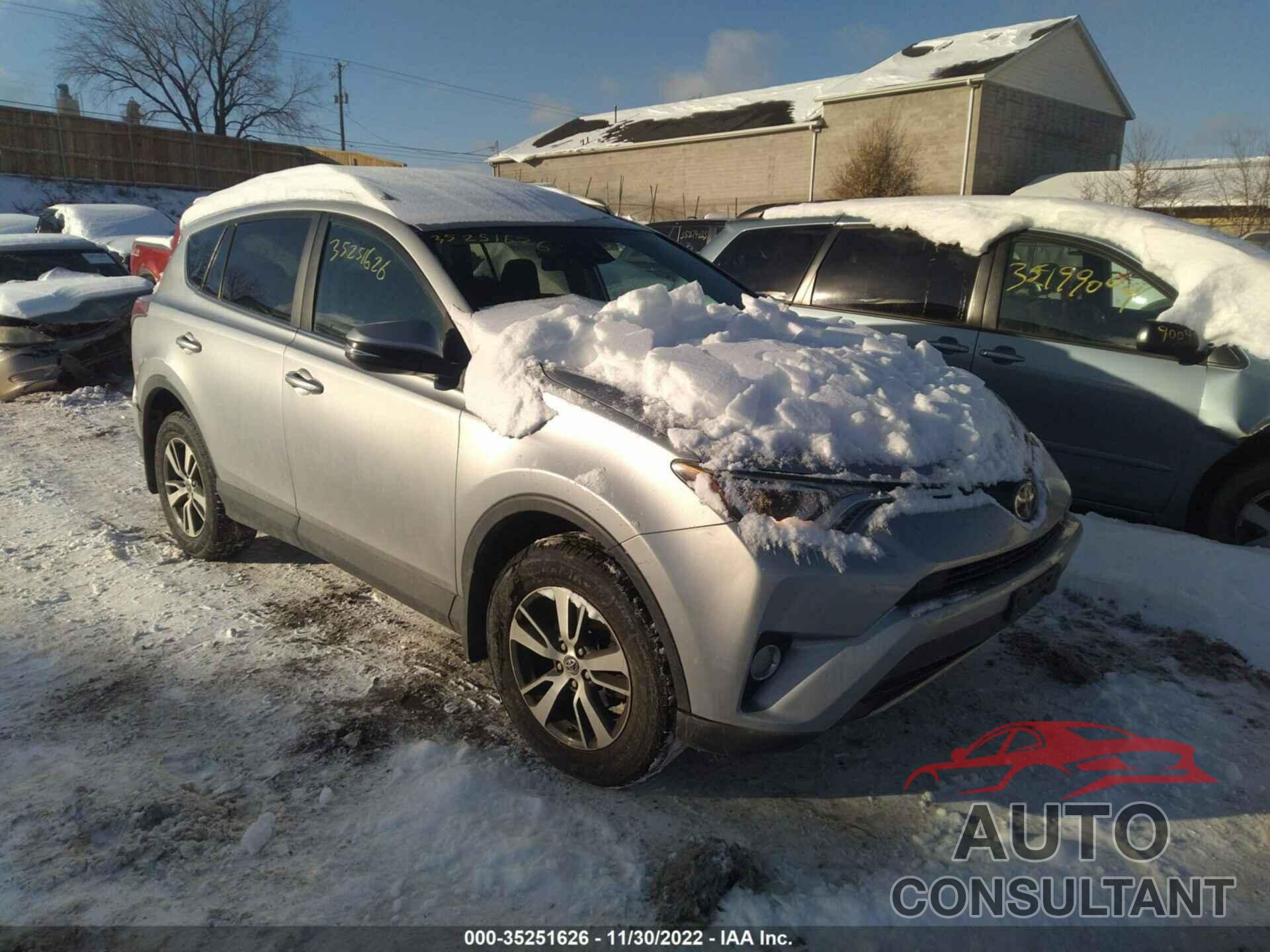TOYOTA RAV4 2017 - 2T3RFREV1HW562835