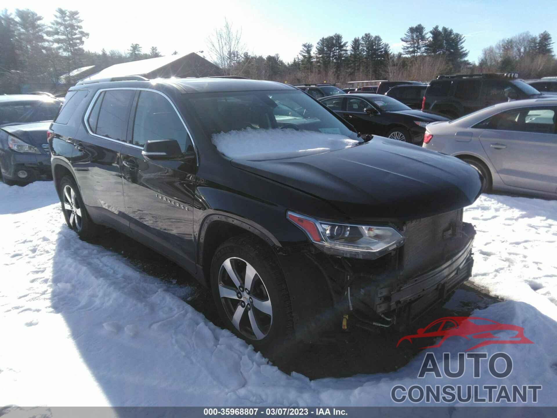 CHEVROLET TRAVERSE 2018 - 1GNEVHKW8JJ134202