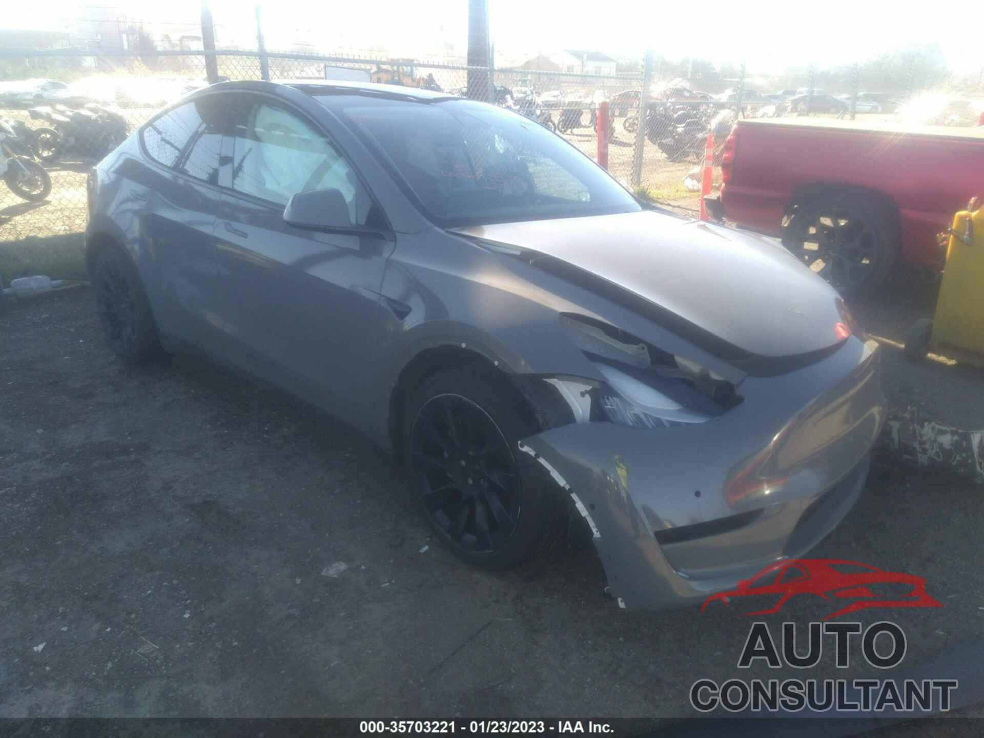 TESLA MODEL Y 2021 - 5YJYGDEE0MF097170