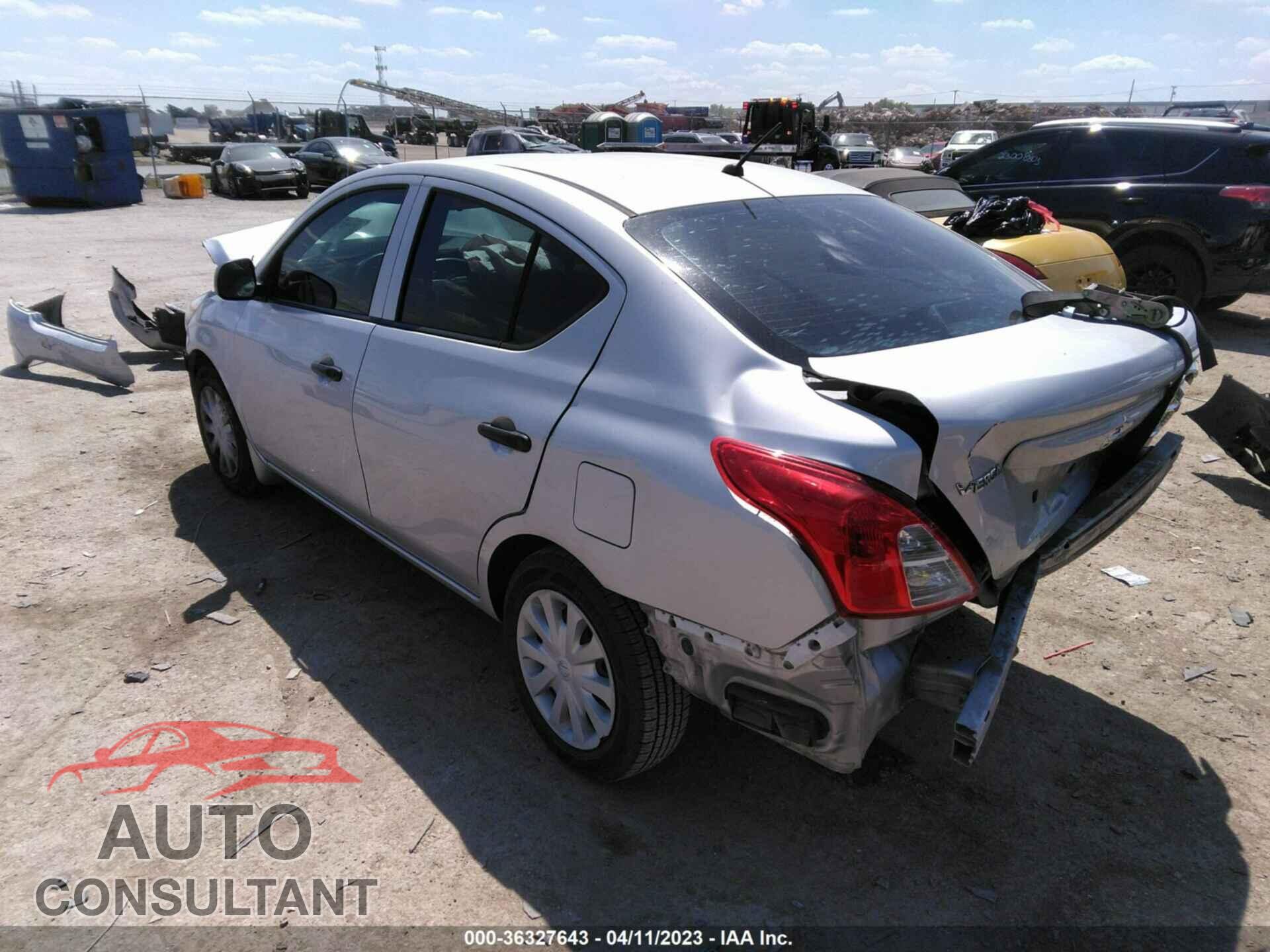 NISSAN VERSA 2015 - 3N1CN7AP2FL827550