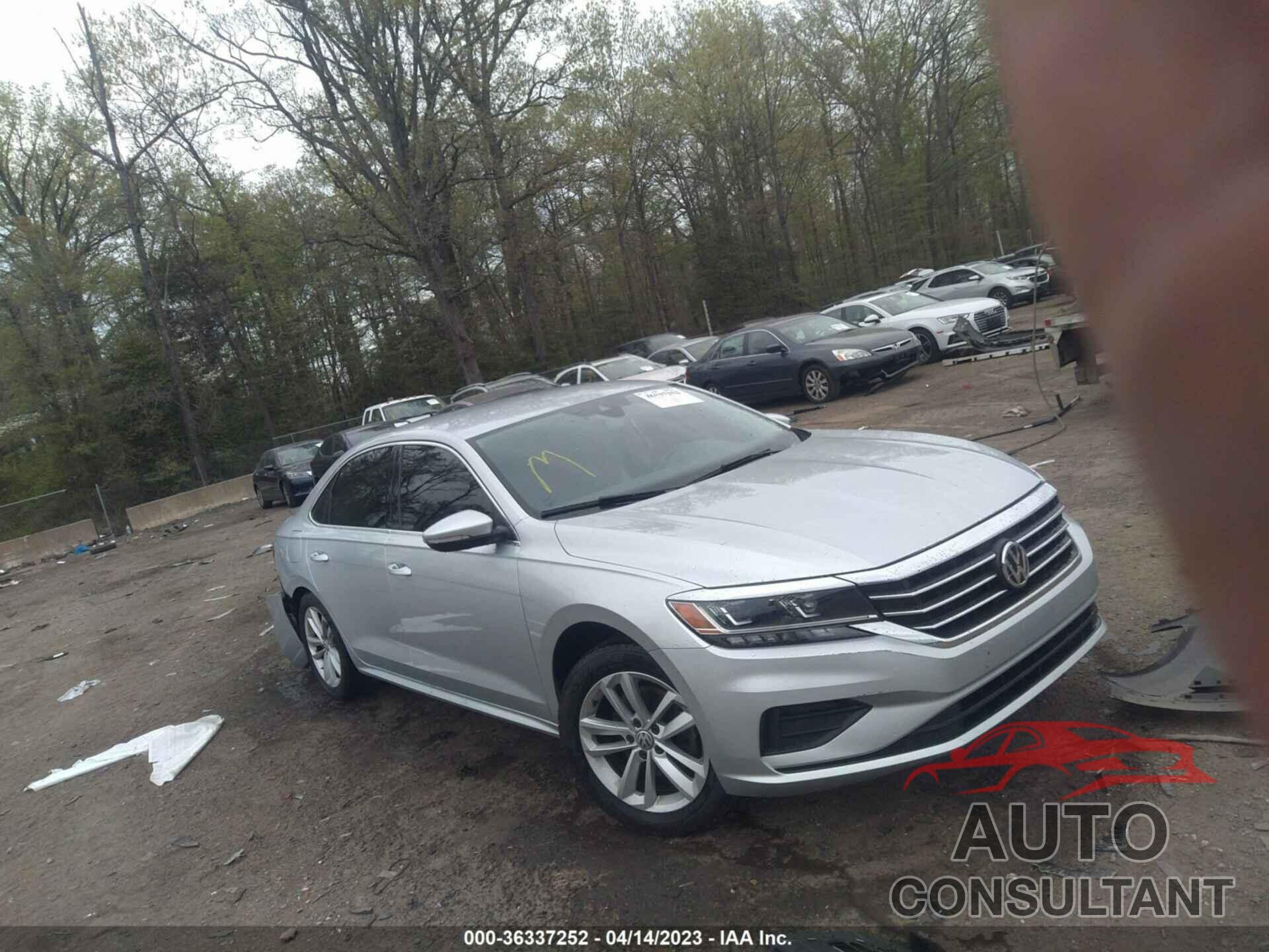 VOLKSWAGEN PASSAT 2020 - 1VWSA7A34LC016953