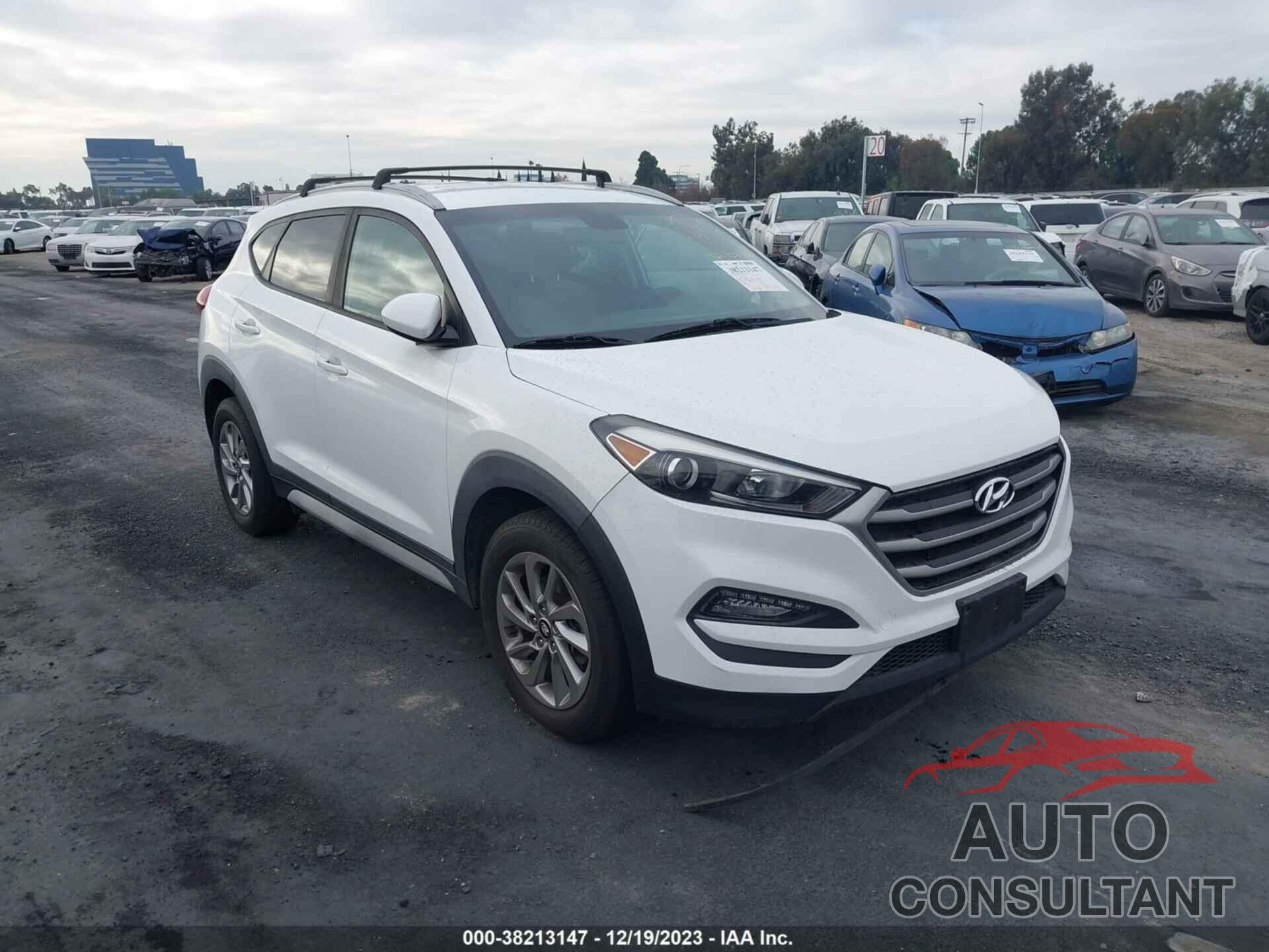 HYUNDAI TUCSON 2018 - KM8J33A40JU695570