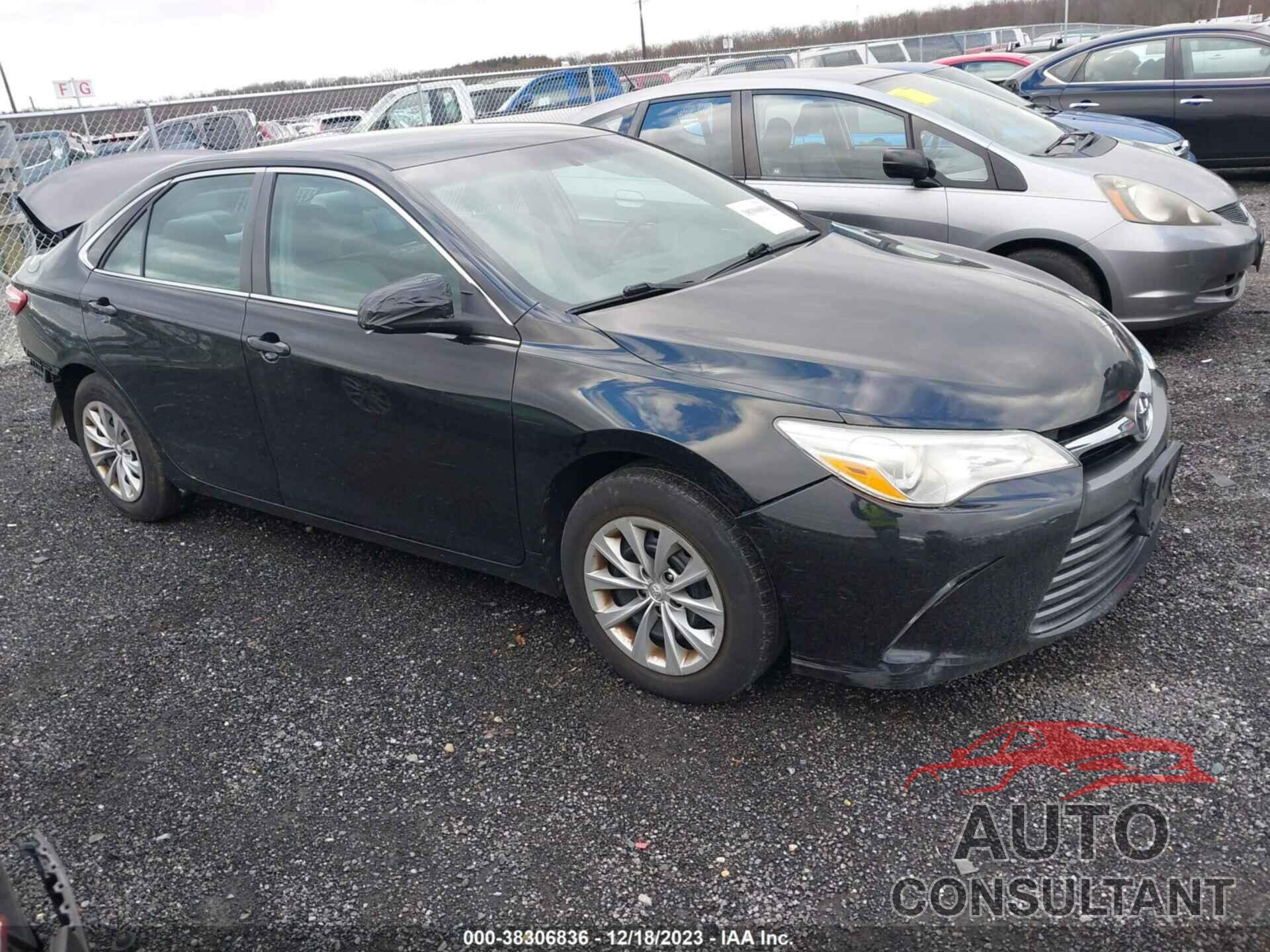 TOYOTA CAMRY 2016 - 4T4BF1FKXGR549702