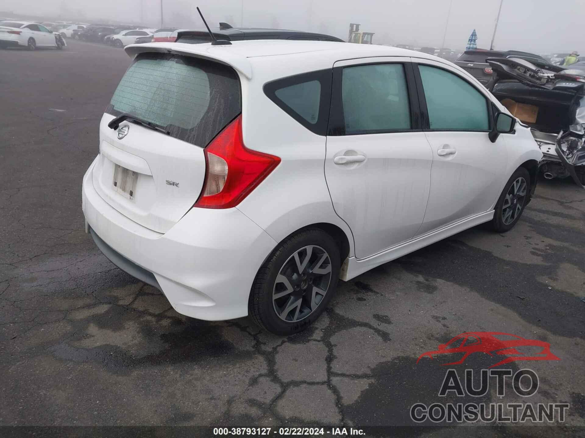 NISSAN VERSA NOTE 2017 - 3N1CE2CP8HL368494