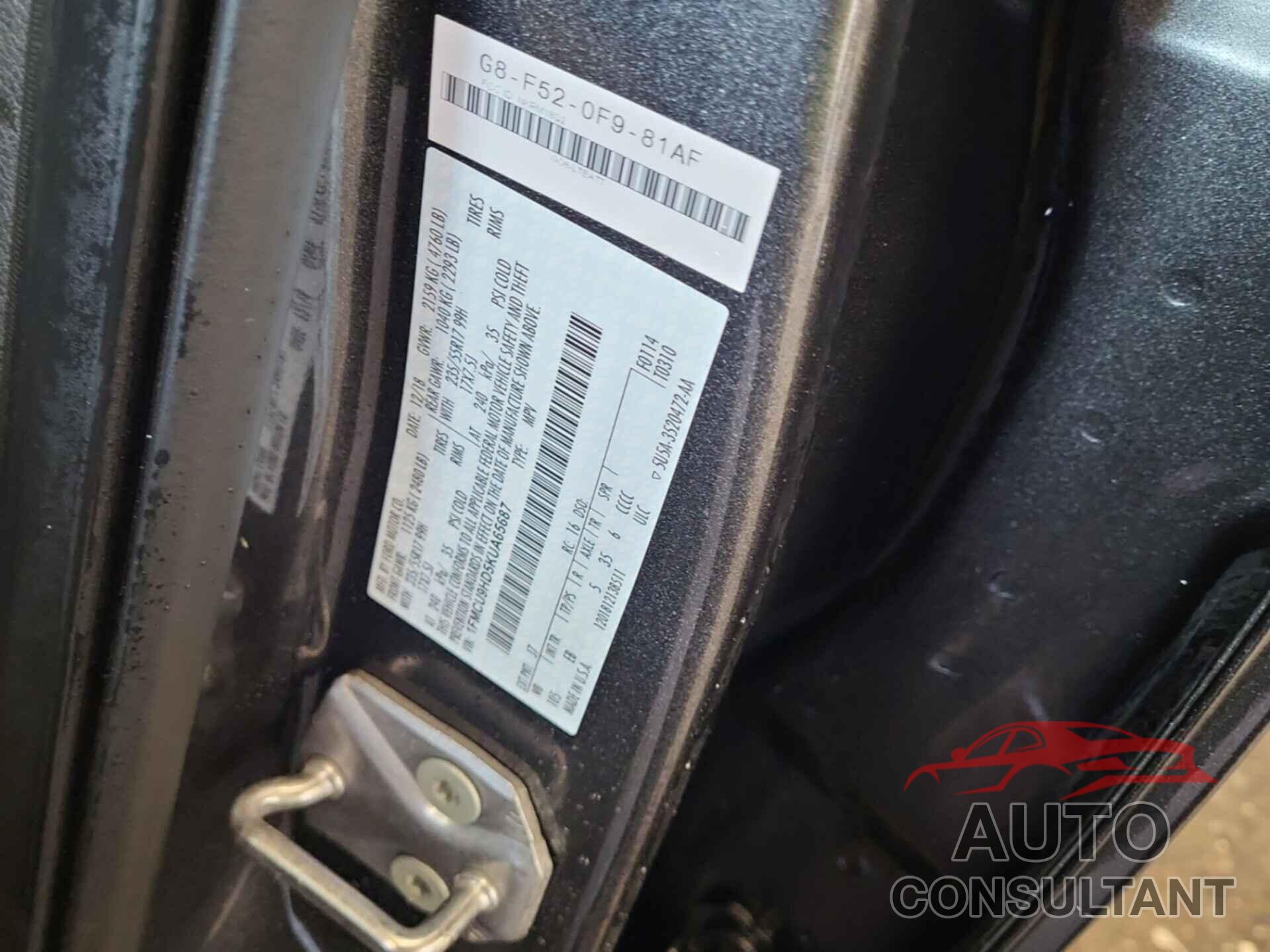 FORD ESCAPE 2019 - 1FMCU9HD5KUA65687