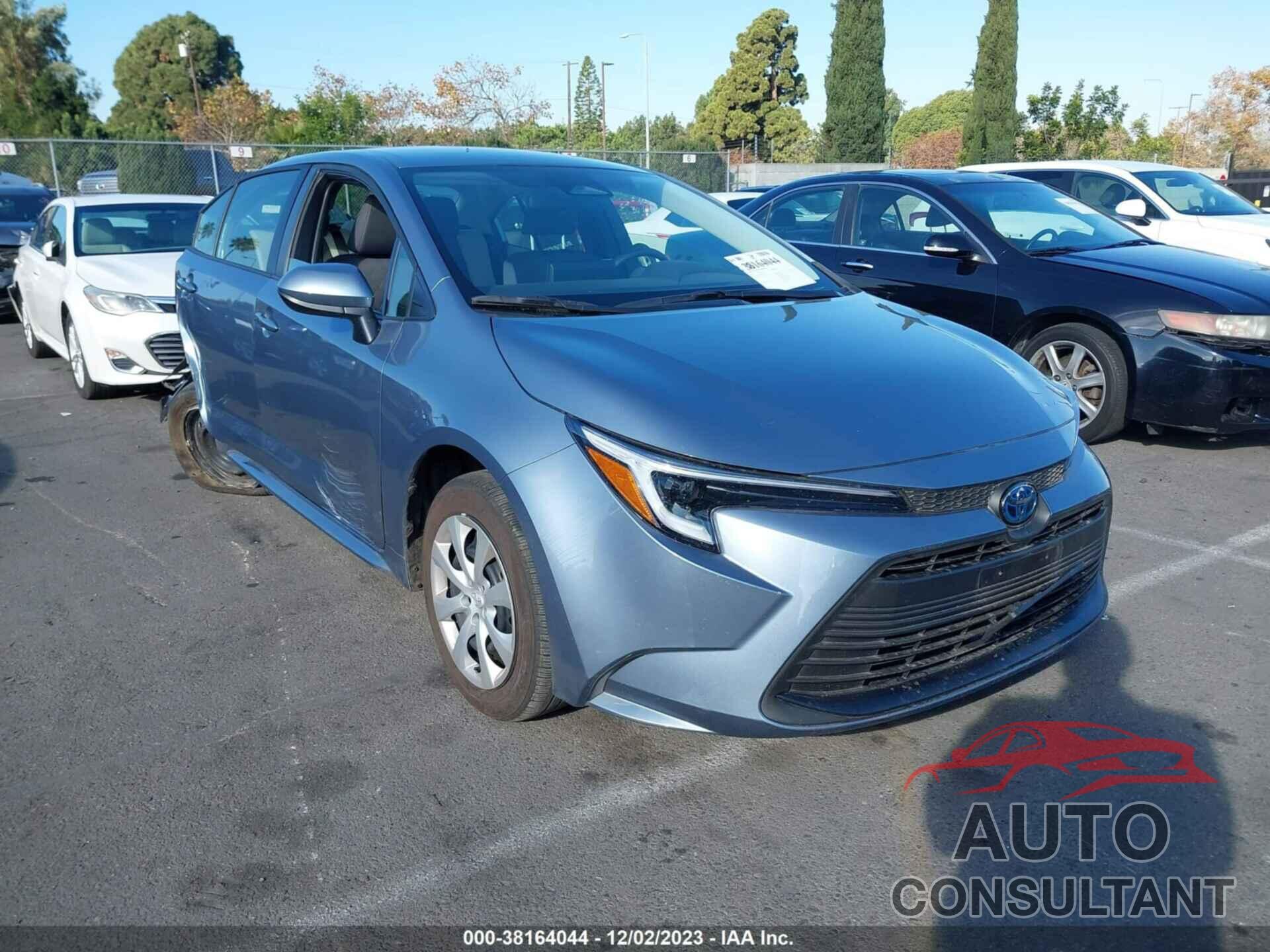 TOYOTA COROLLA 2024 - JTDBCMFE6RJ016365