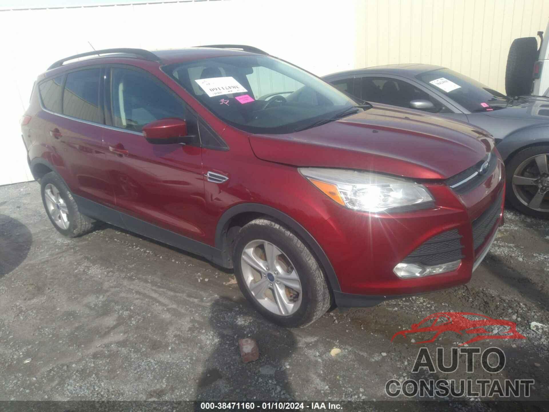 FORD ESCAPE 2016 - 1FMCU0GXXGUA83049