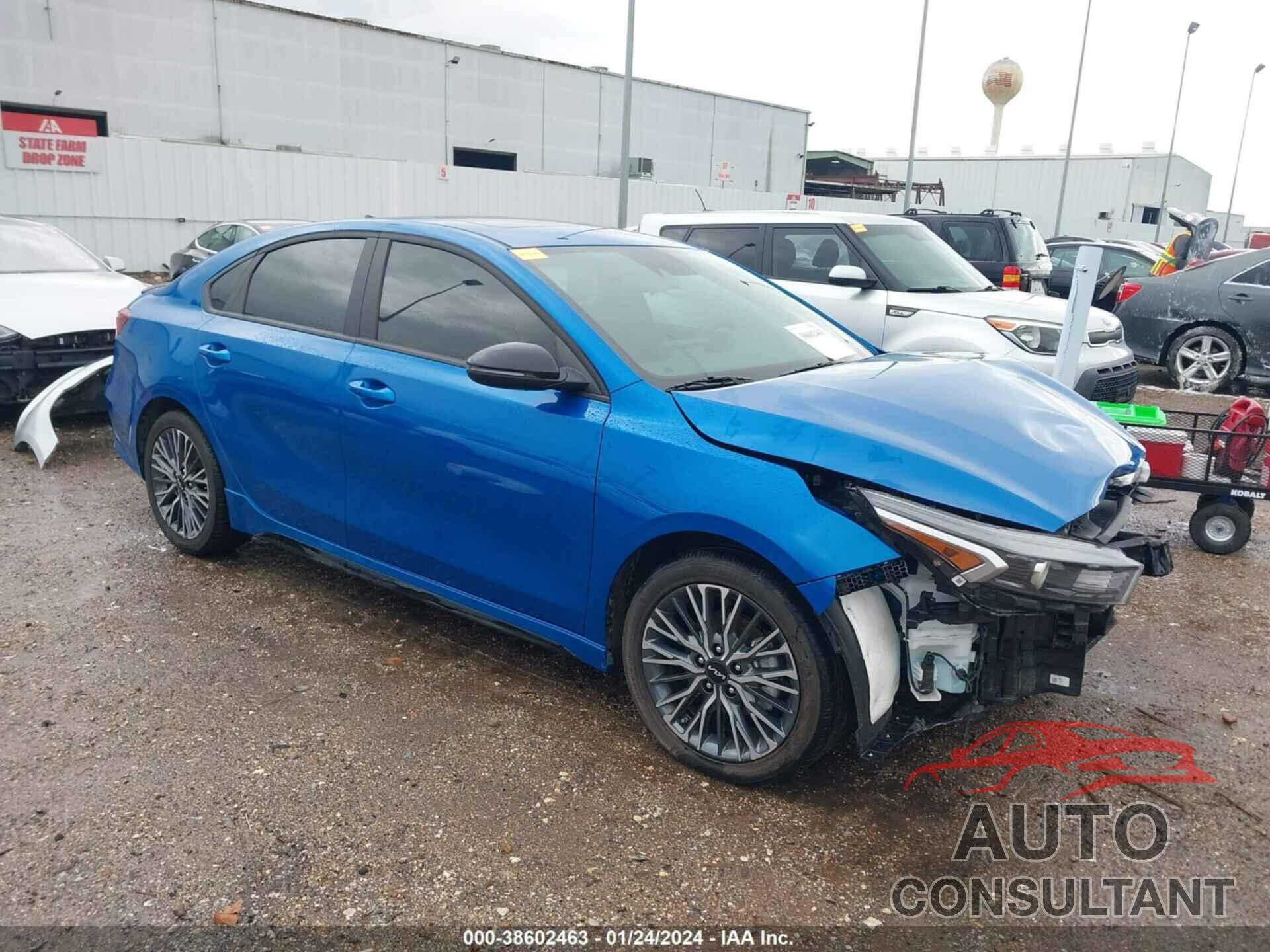 KIA FORTE 2023 - 3KPF54AD4PE689059