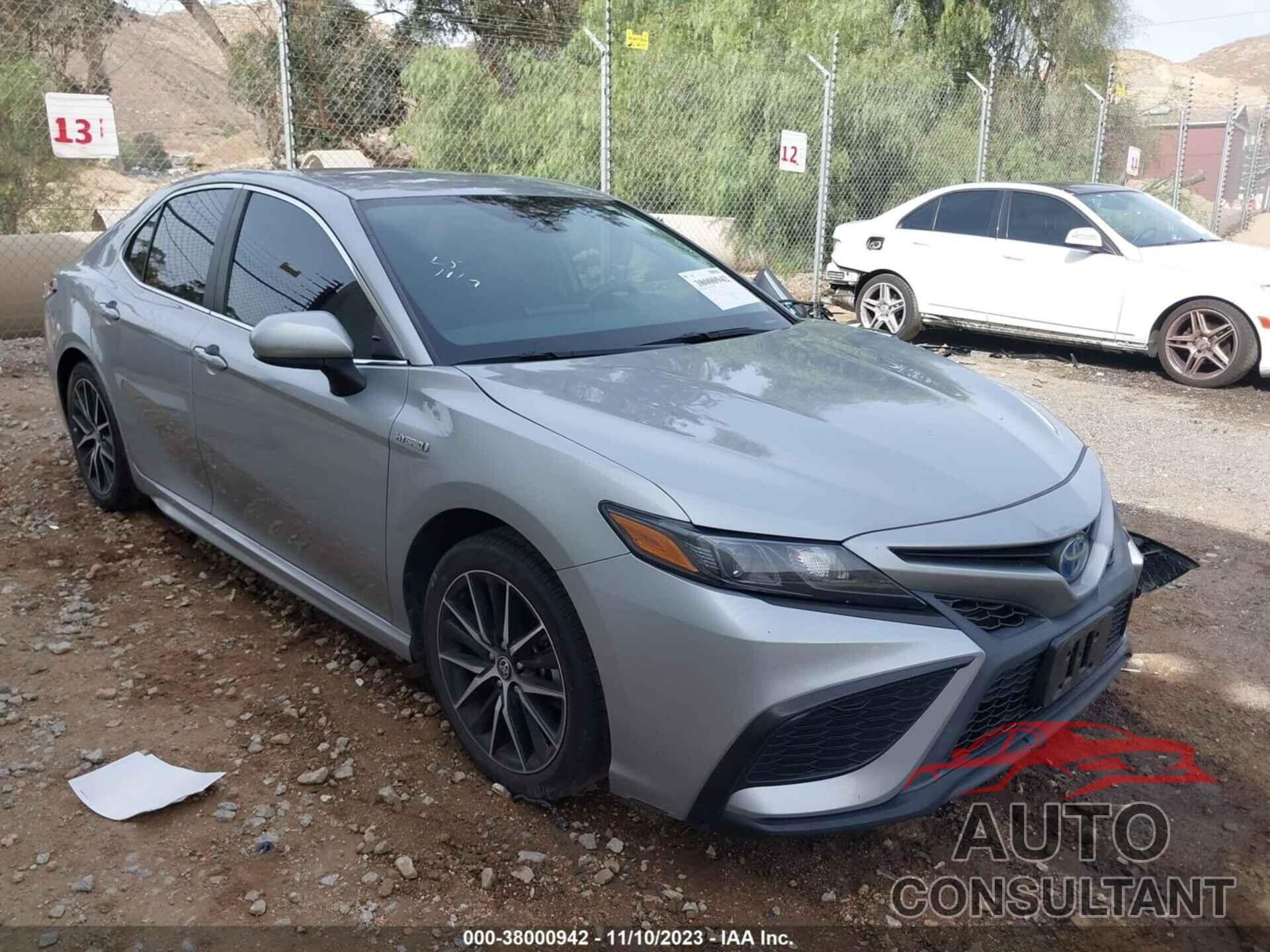 TOYOTA CAMRY 2021 - 4T1G31AK6MU027578