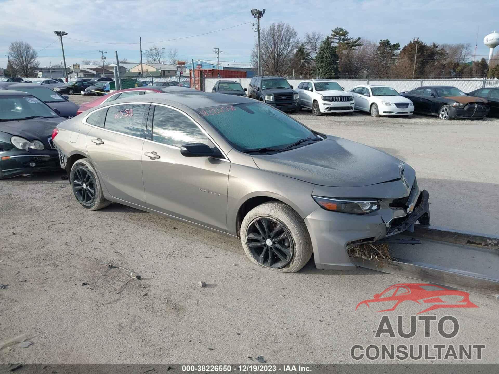 CHEVROLET MALIBU 2017 - 1G1ZE5ST0HF151063