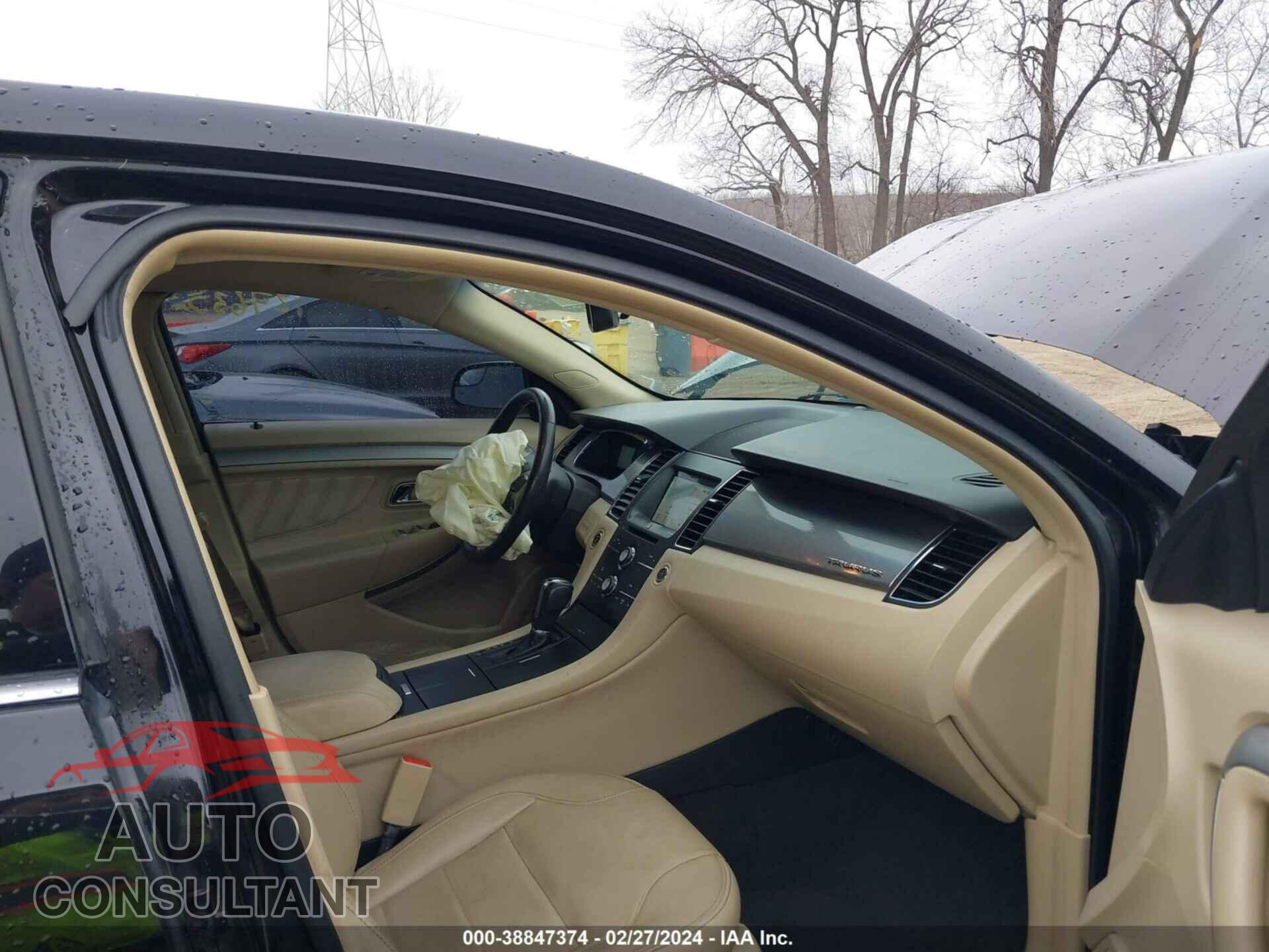 FORD TAURUS 2016 - 1FAHP2E83GG111464