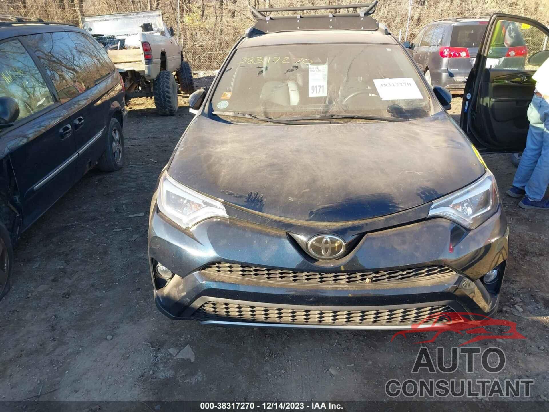 TOYOTA RAV4 2018 - 2T3JFREV0JW713683