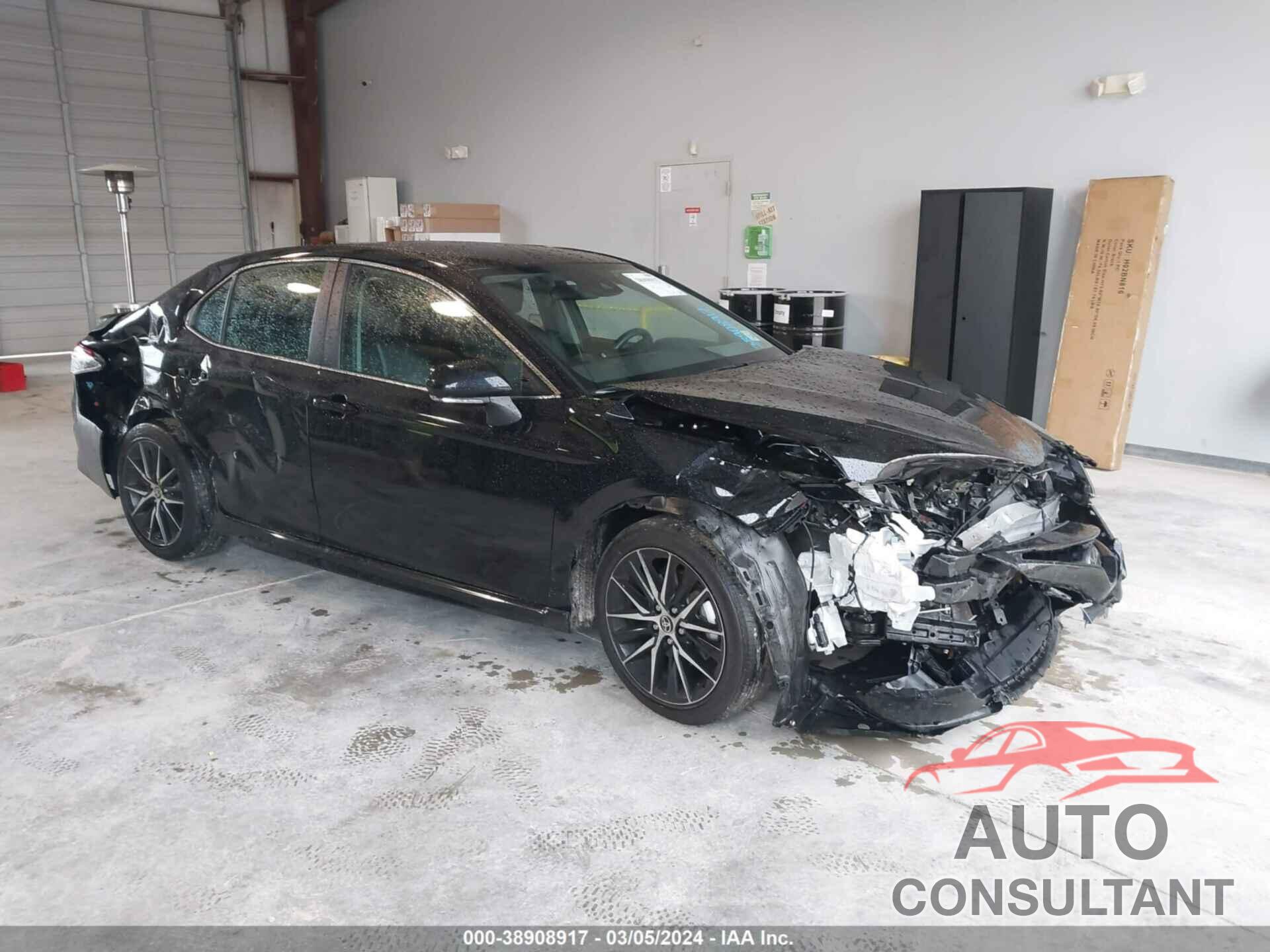 TOYOTA CAMRY 2022 - 4T1G11AK3NU708420