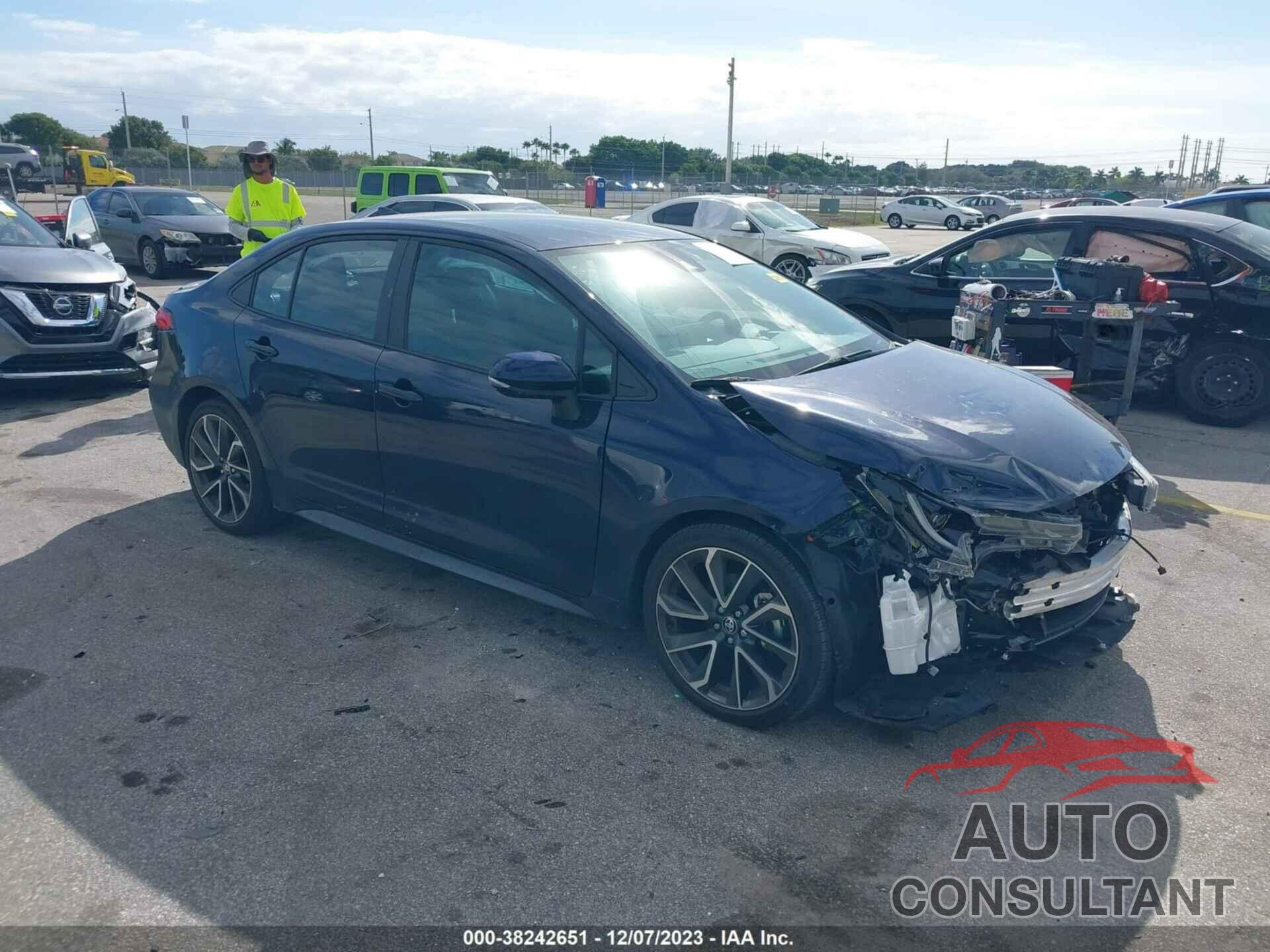 TOYOTA COROLLA 2022 - 5YFS4MCE4NP117444