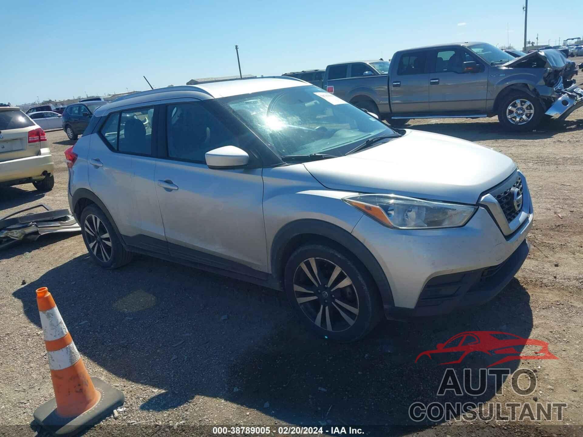 NISSAN KICKS 2019 - 3N1CP5CU6KL548954