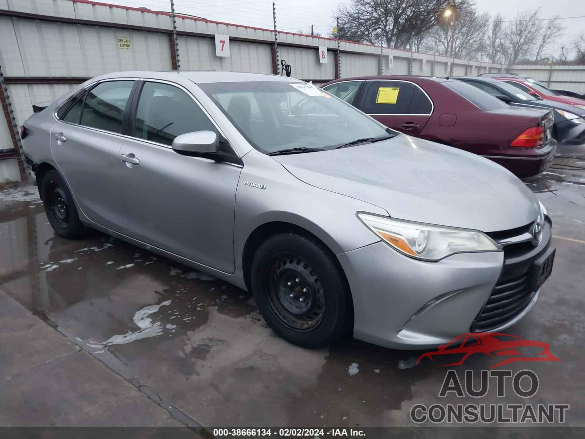 TOYOTA CAMRY HYBRID 2016 - 4T1BD1FK7GU177297