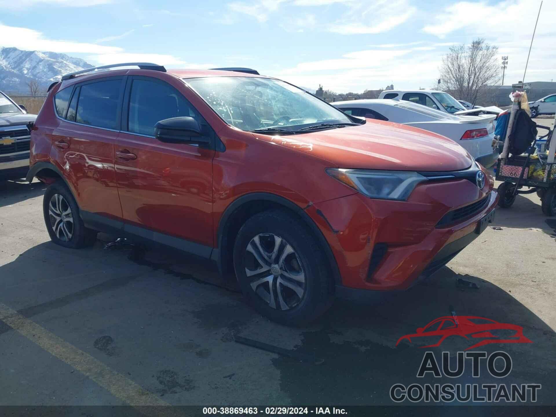 TOYOTA RAV4 2016 - JTMBFREV7GJ075864