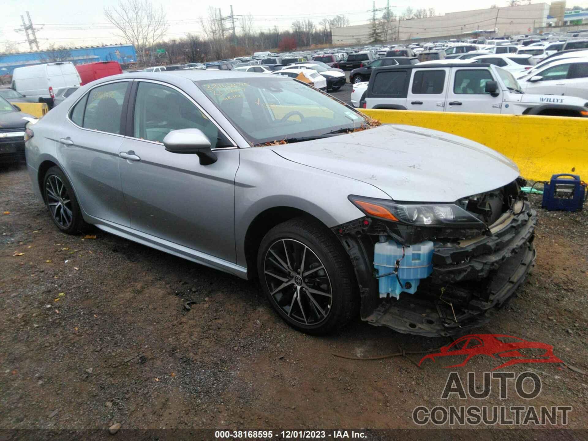 TOYOTA CAMRY 2021 - 4T1G11AK8MU565785