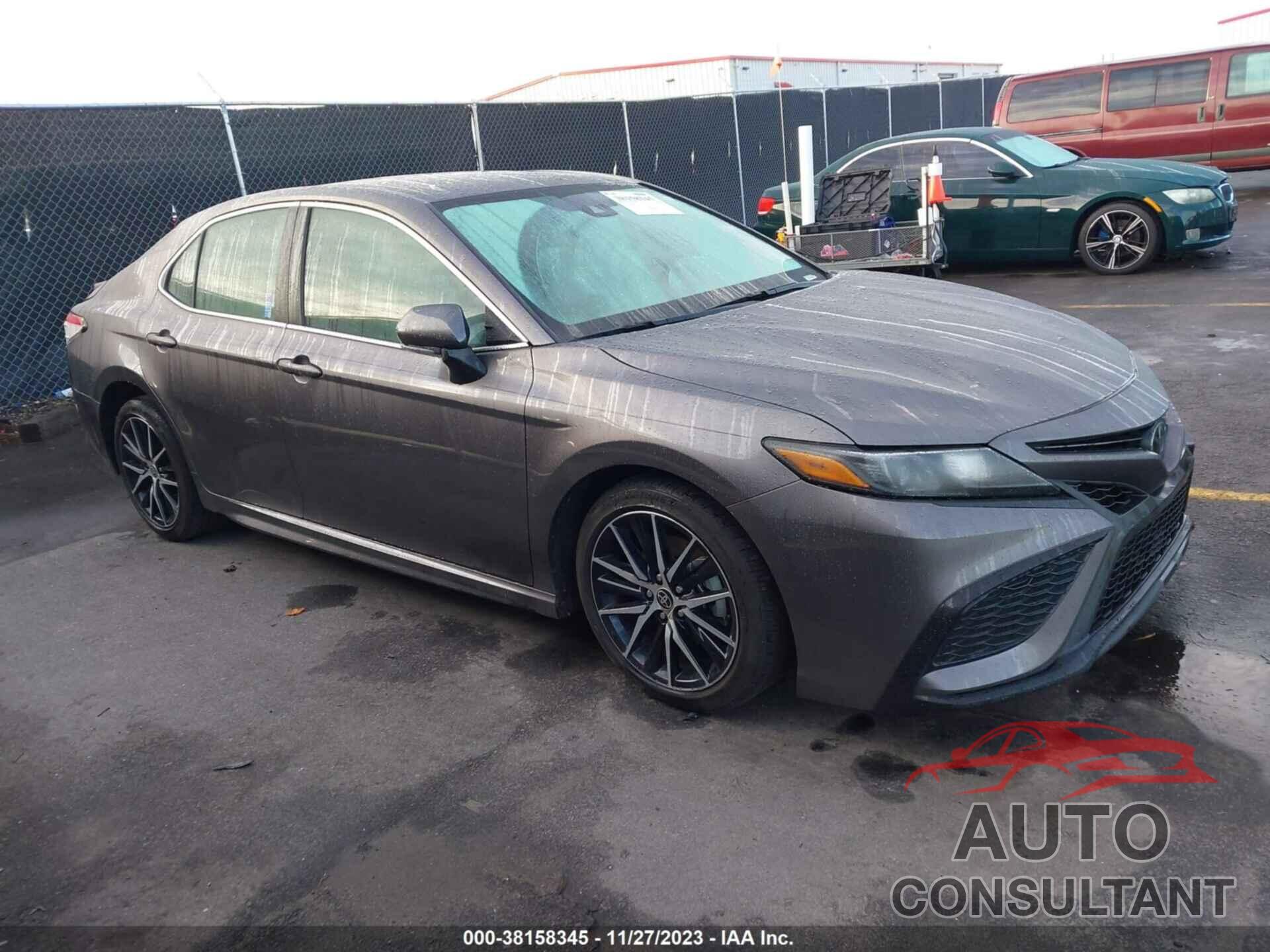 TOYOTA CAMRY 2023 - 4T1G11AK2PU099601
