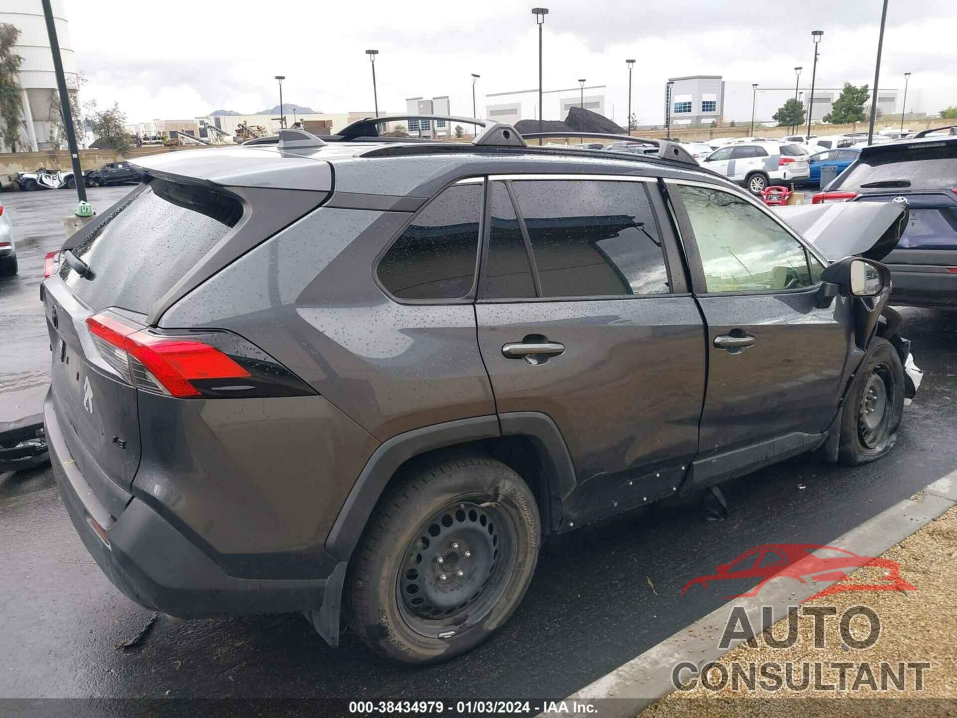 TOYOTA RAV4 2019 - JTMH1RFV2KD021578