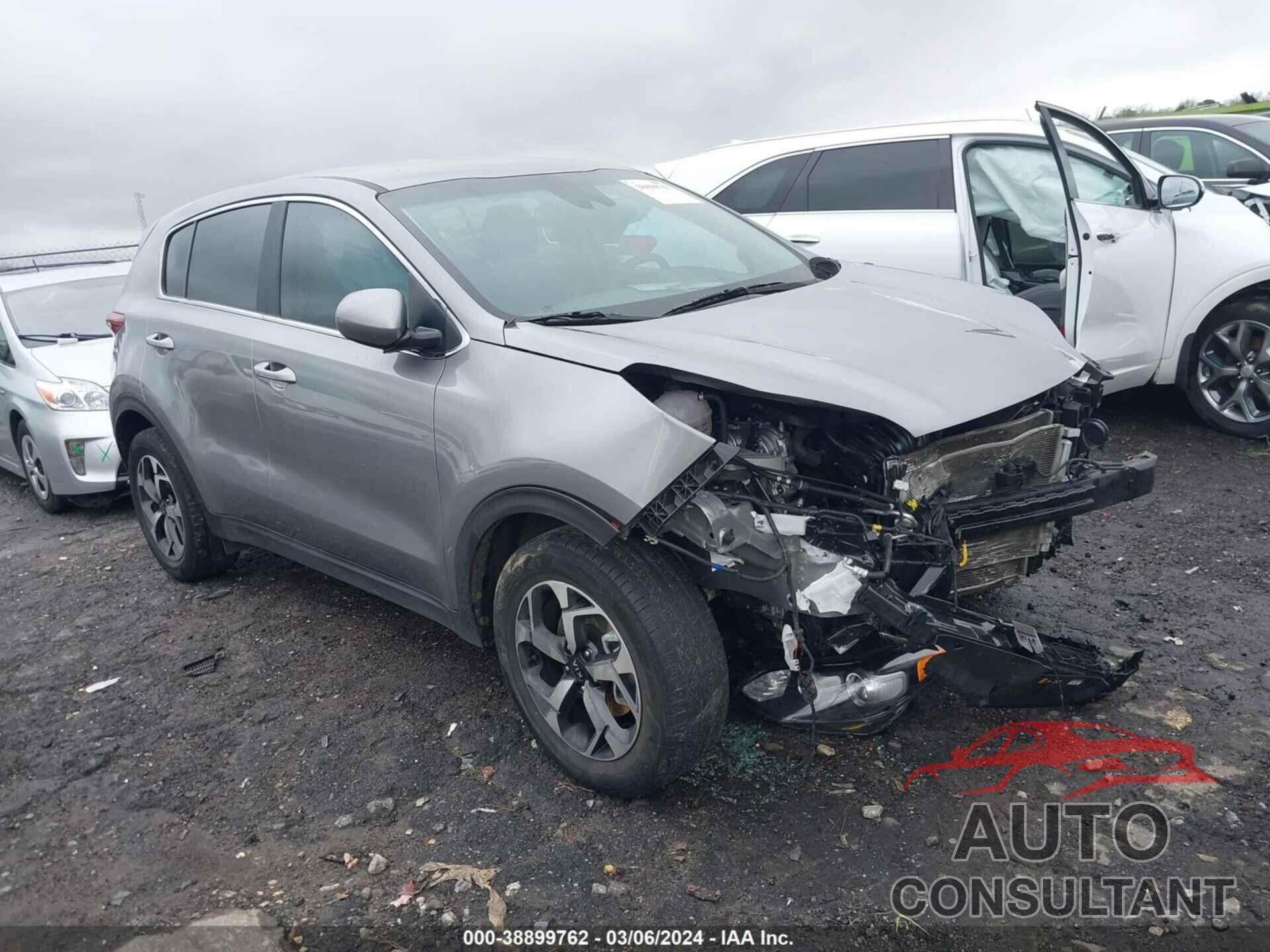 KIA SPORTAGE 2022 - KNDPM3AC1N7008586