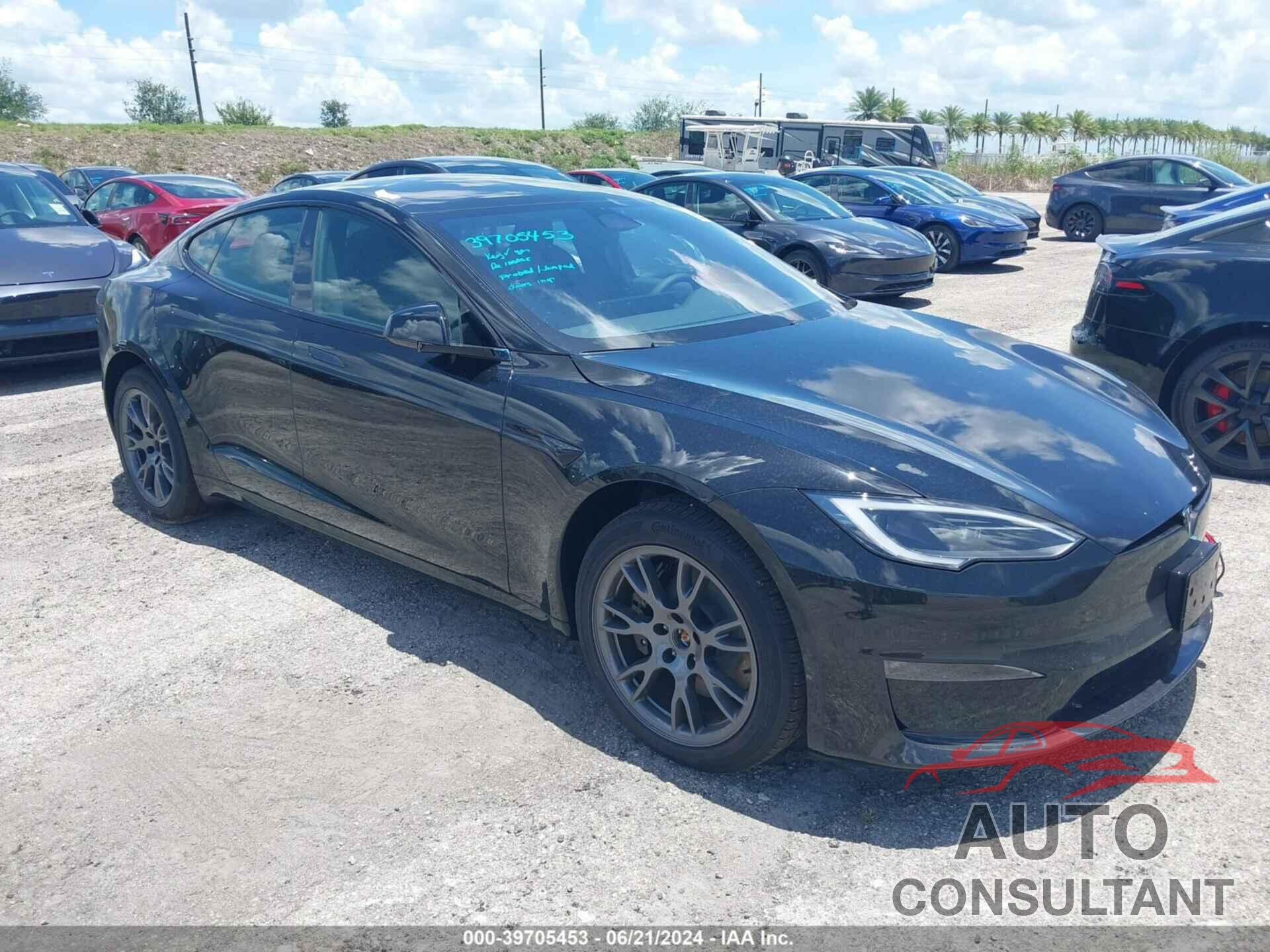 TESLA MODEL S 2024 - 5YJSA1E53RF539582