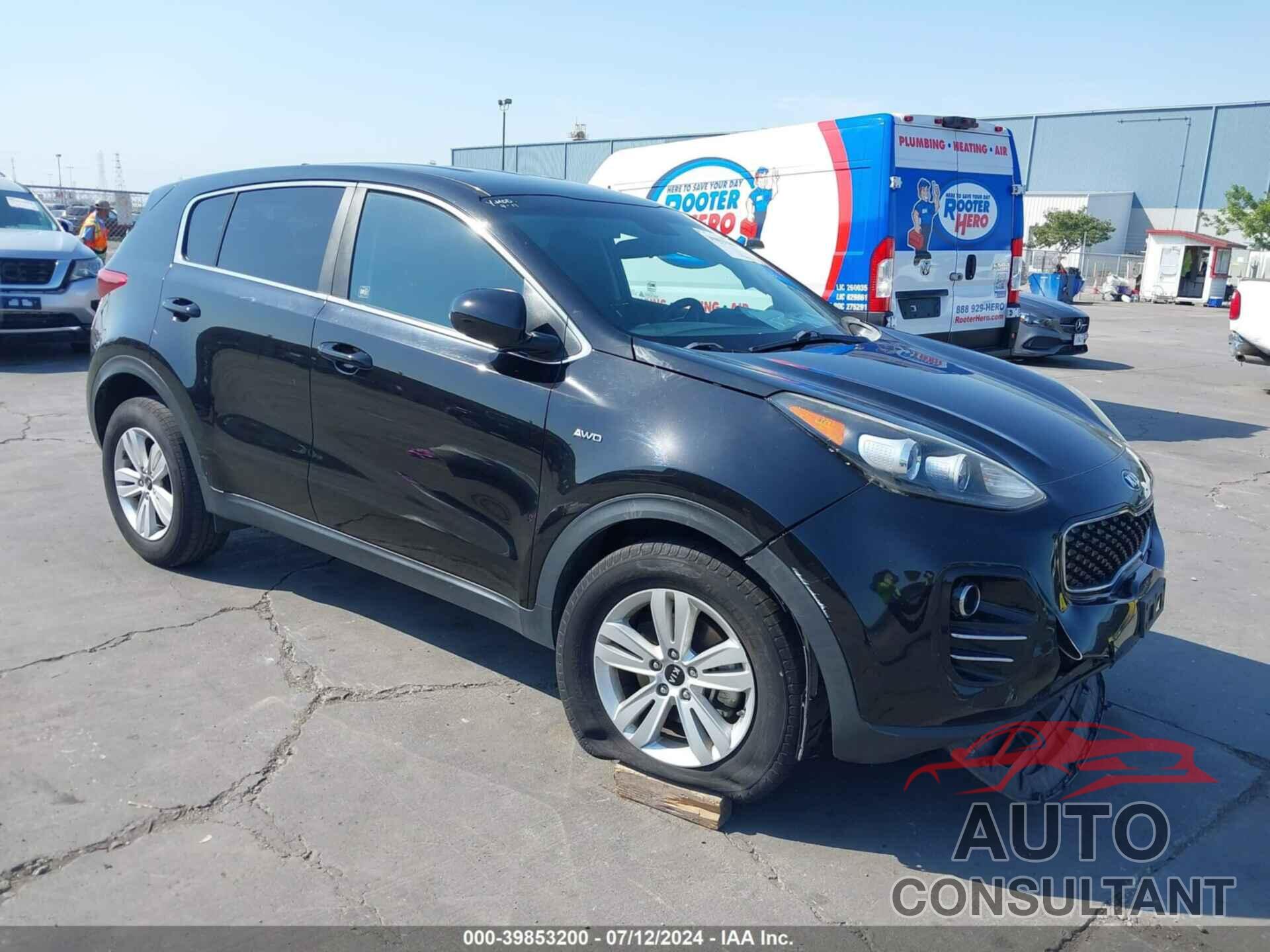 KIA SPORTAGE 2018 - KNDPMCAC8J7331379