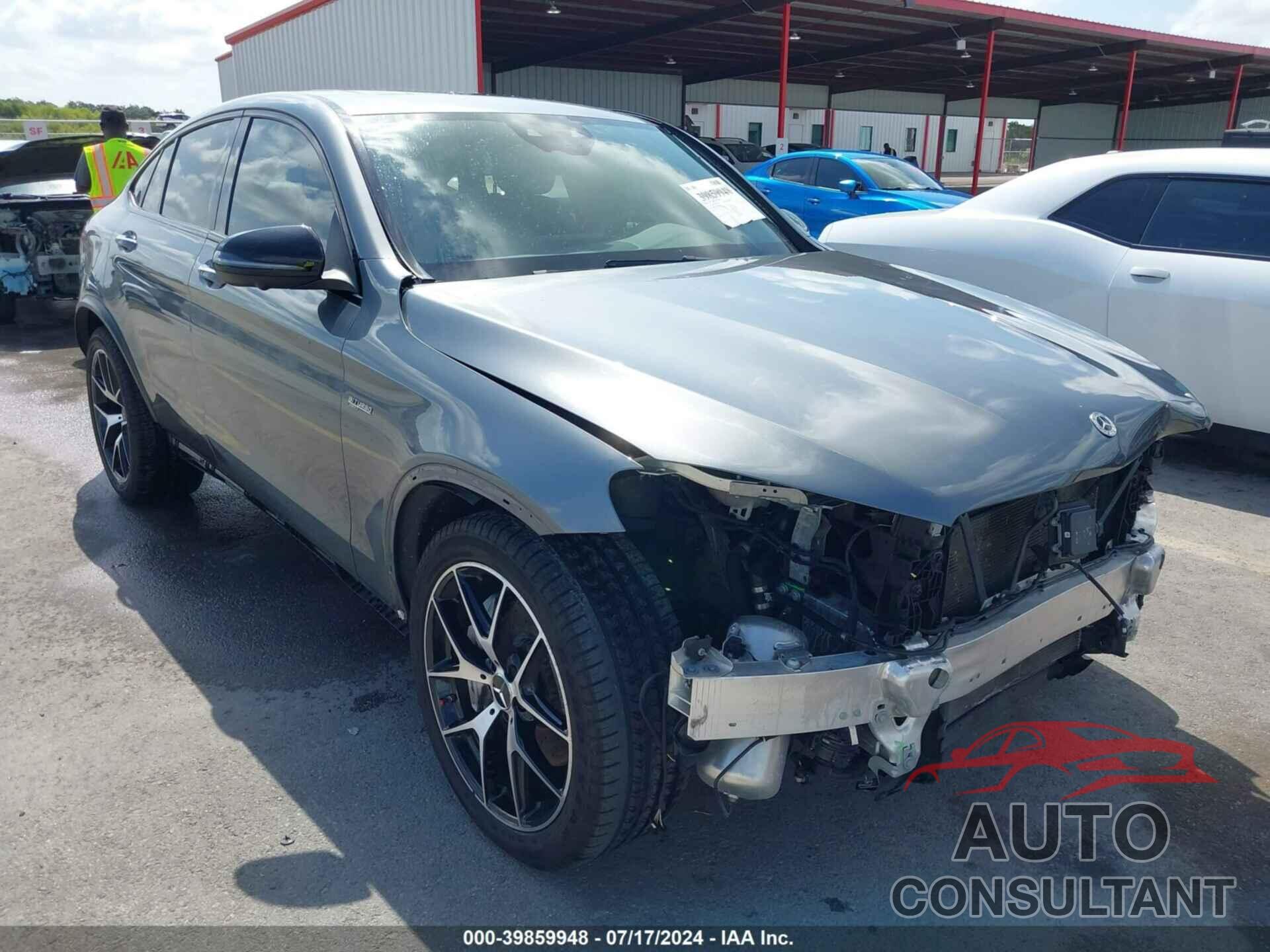 MERCEDES-BENZ AMG GLC 43 2022 - W1N0J6EB4NG042768