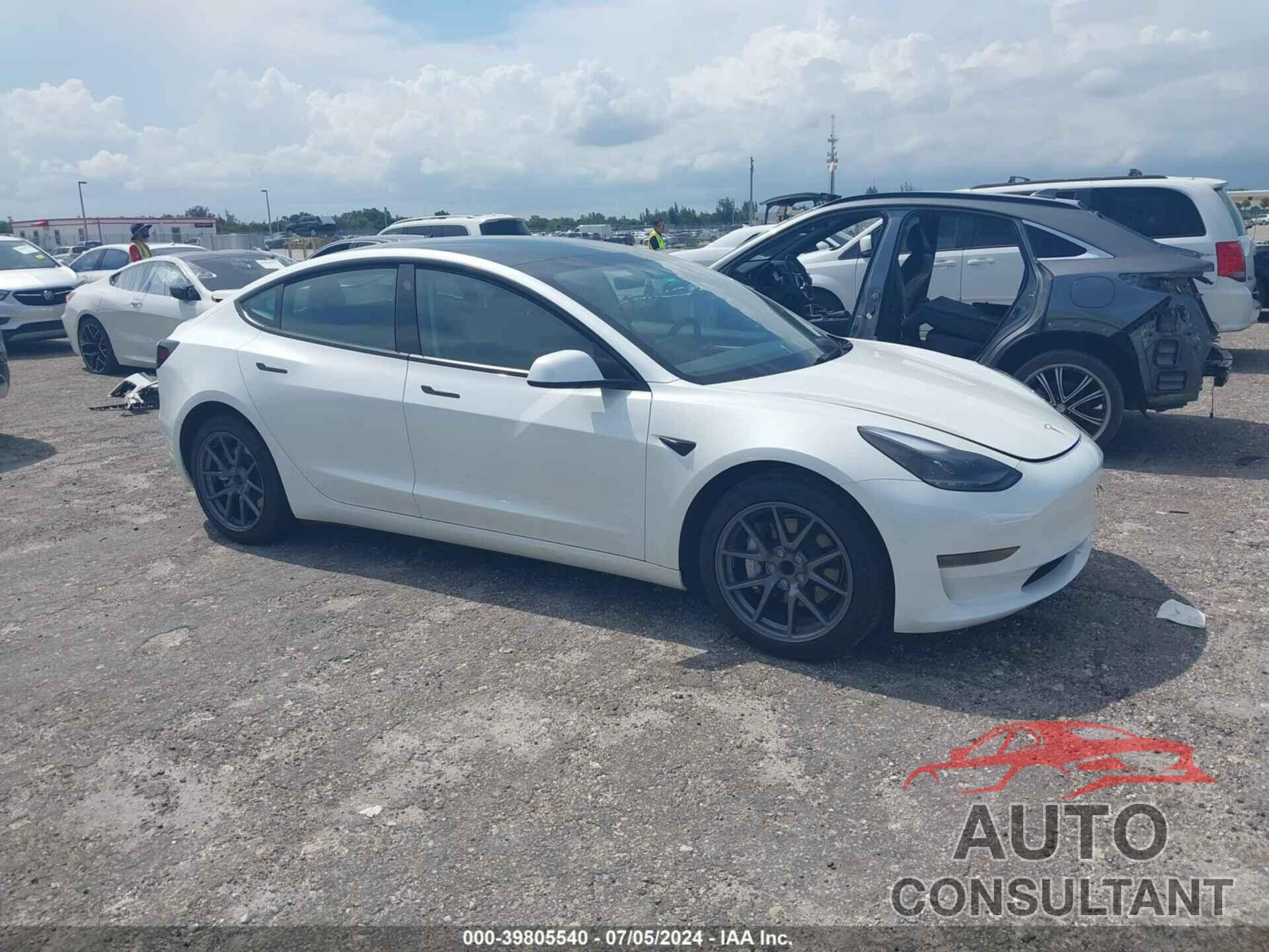 TESLA MODEL 3 2023 - 5YJ3E1EA5PF570612