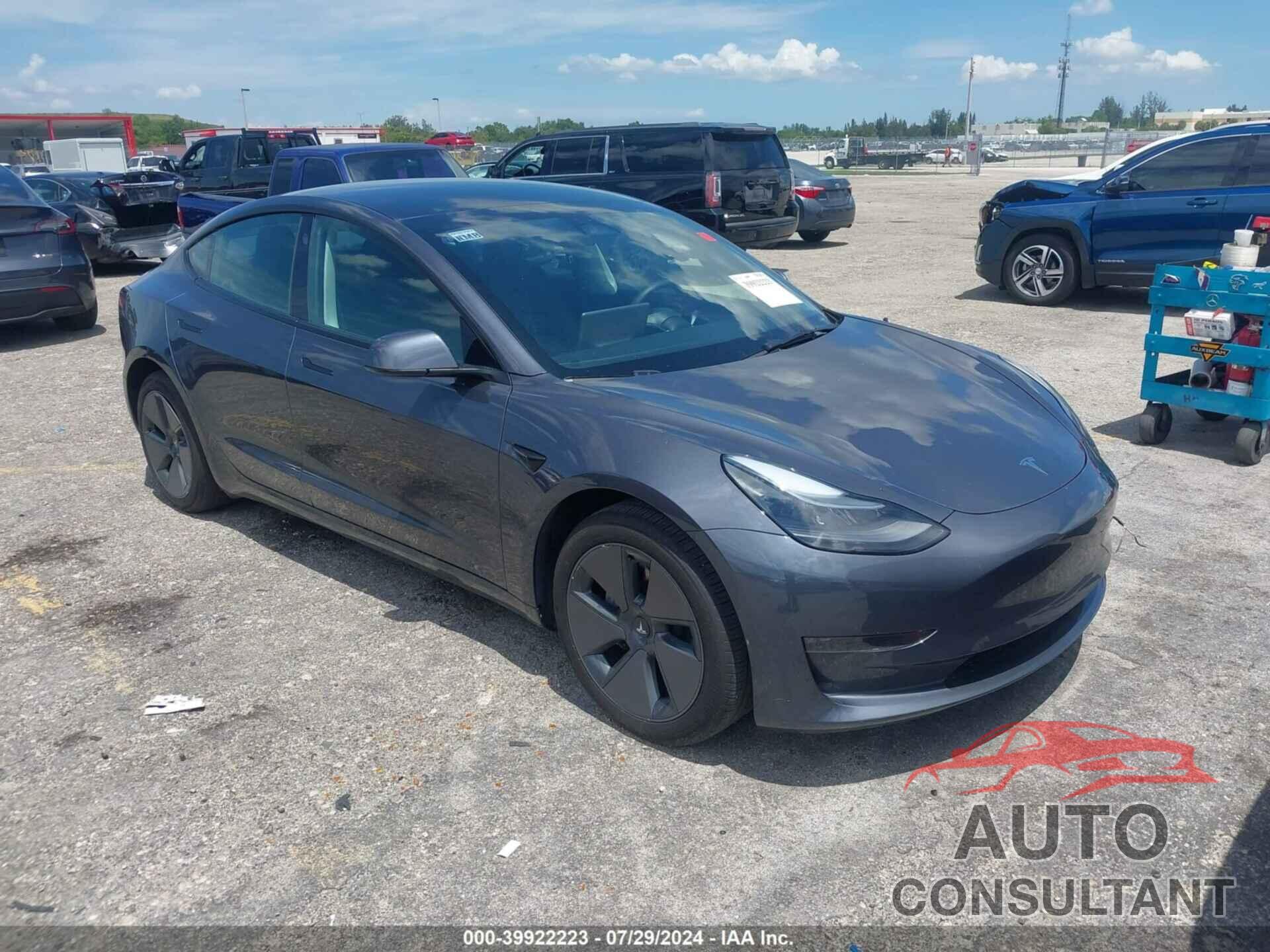 TESLA MODEL 3 2023 - 5YJ3E1EA0PF673095