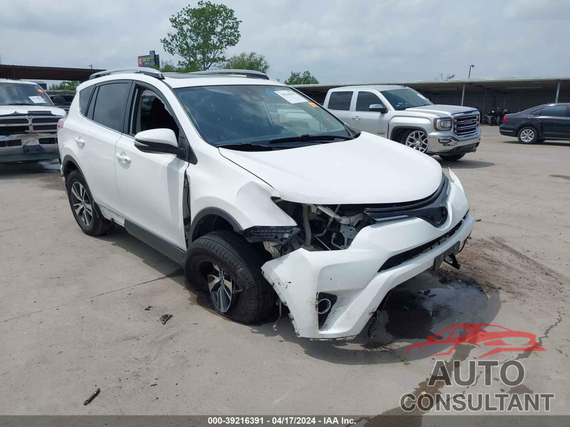 TOYOTA RAV4 2017 - JTMWFREV7HJ707118