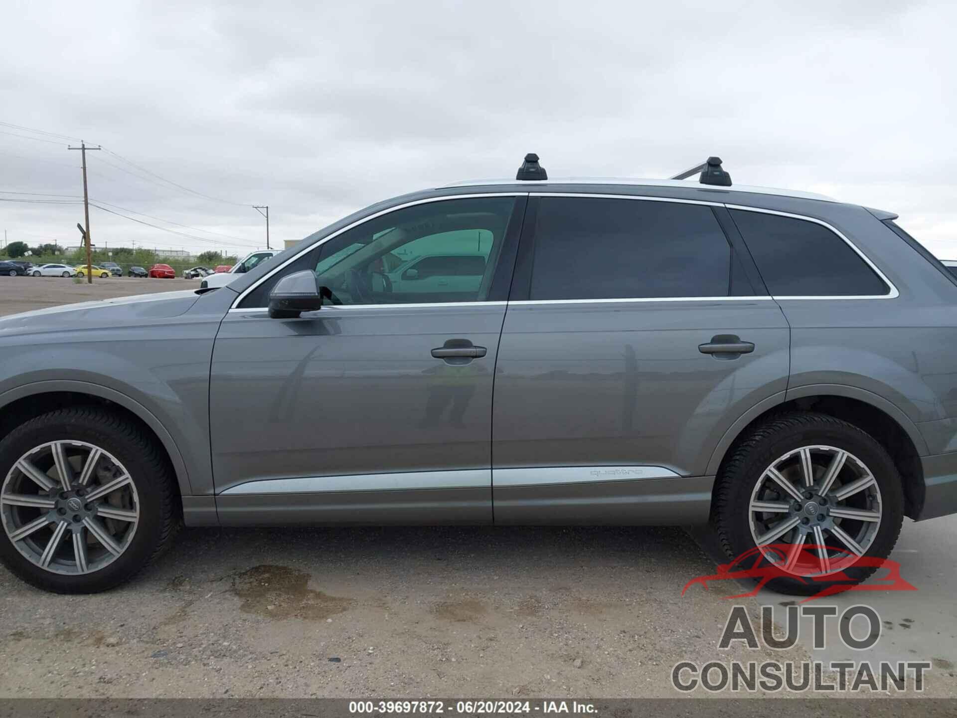 AUDI Q7 2018 - WA1LHAF71JD023453