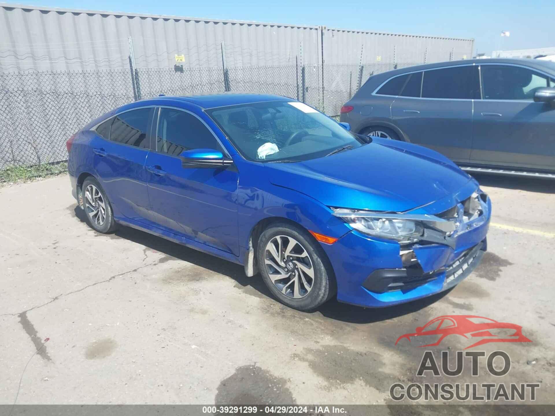 HONDA CIVIC 2018 - 2HGFC2F73JH590761