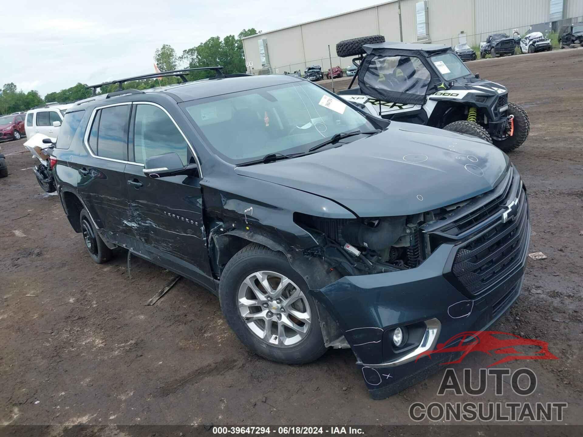 CHEVROLET TRAVERSE 2018 - 1GNEVGKW5JJ176644