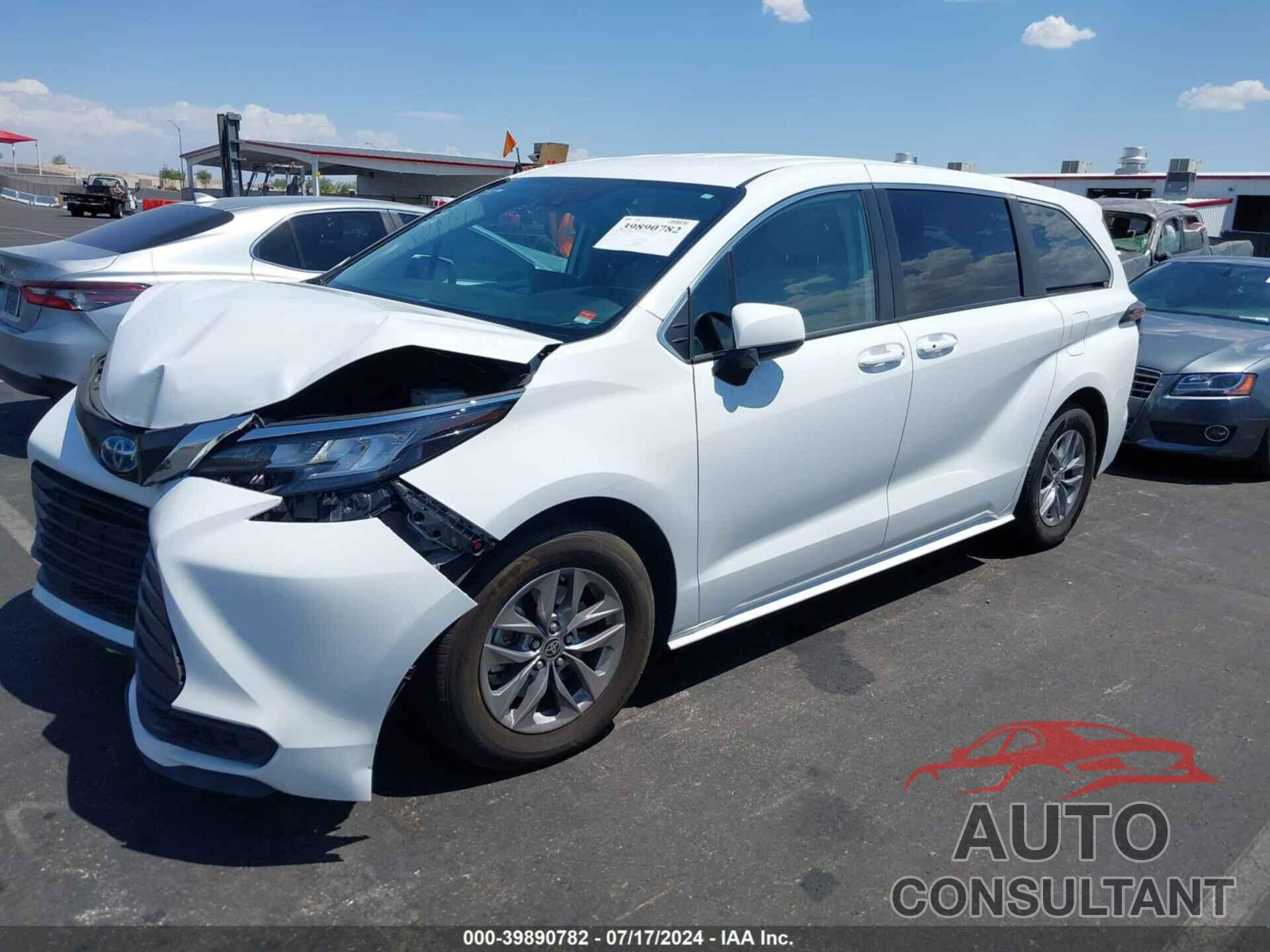 TOYOTA SIENNA 2022 - 5TDKRKEC7NS118743