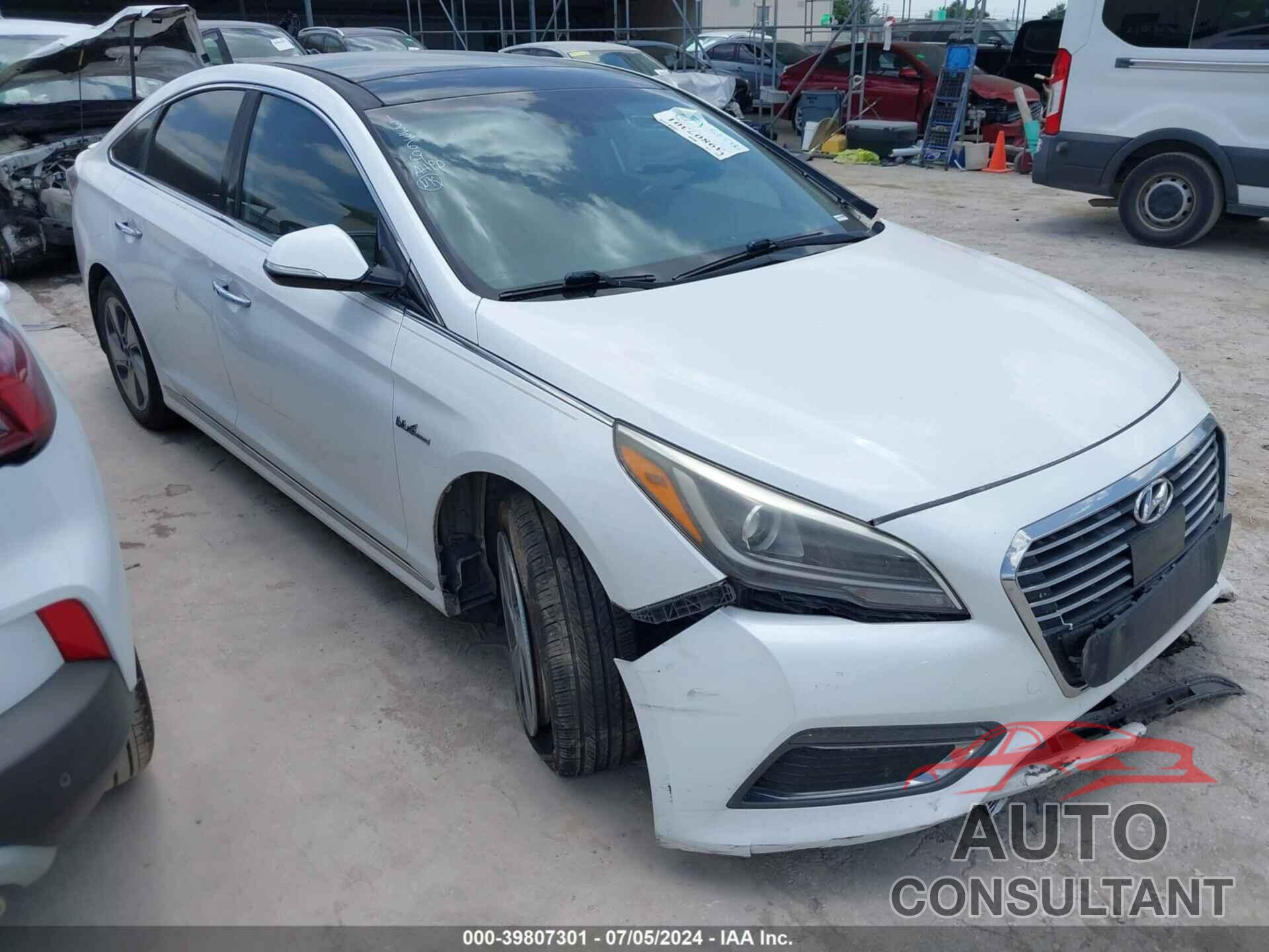 HYUNDAI SONATA HYBRID 2016 - KMHE34L10GA027658