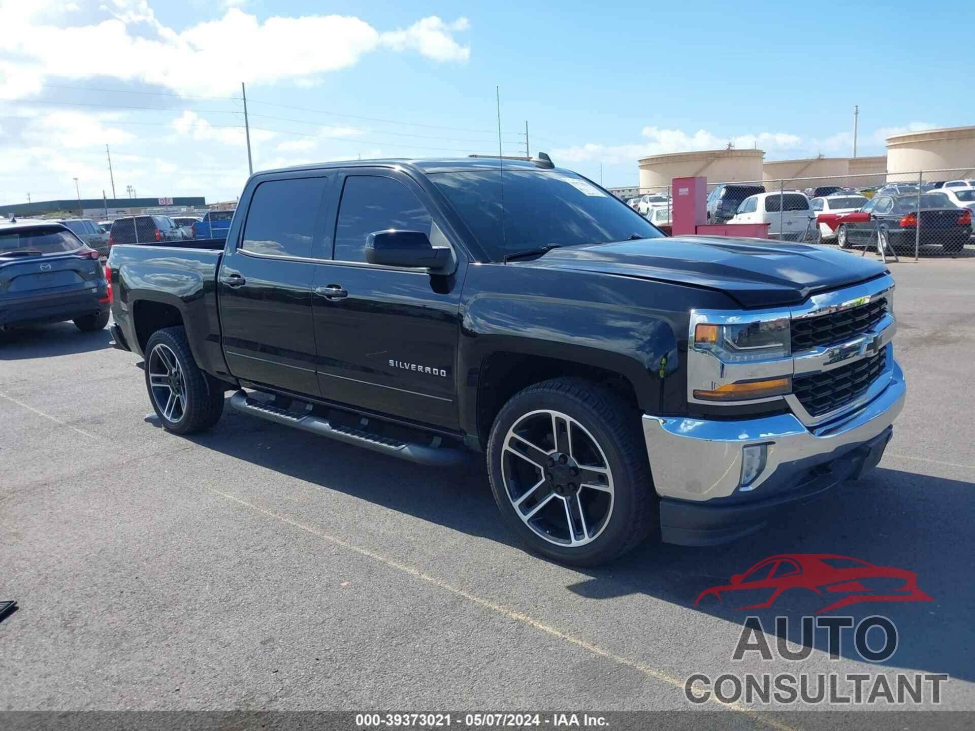 CHEVROLET SILVERADO 1500 2018 - 3GCPCREC6JG538213