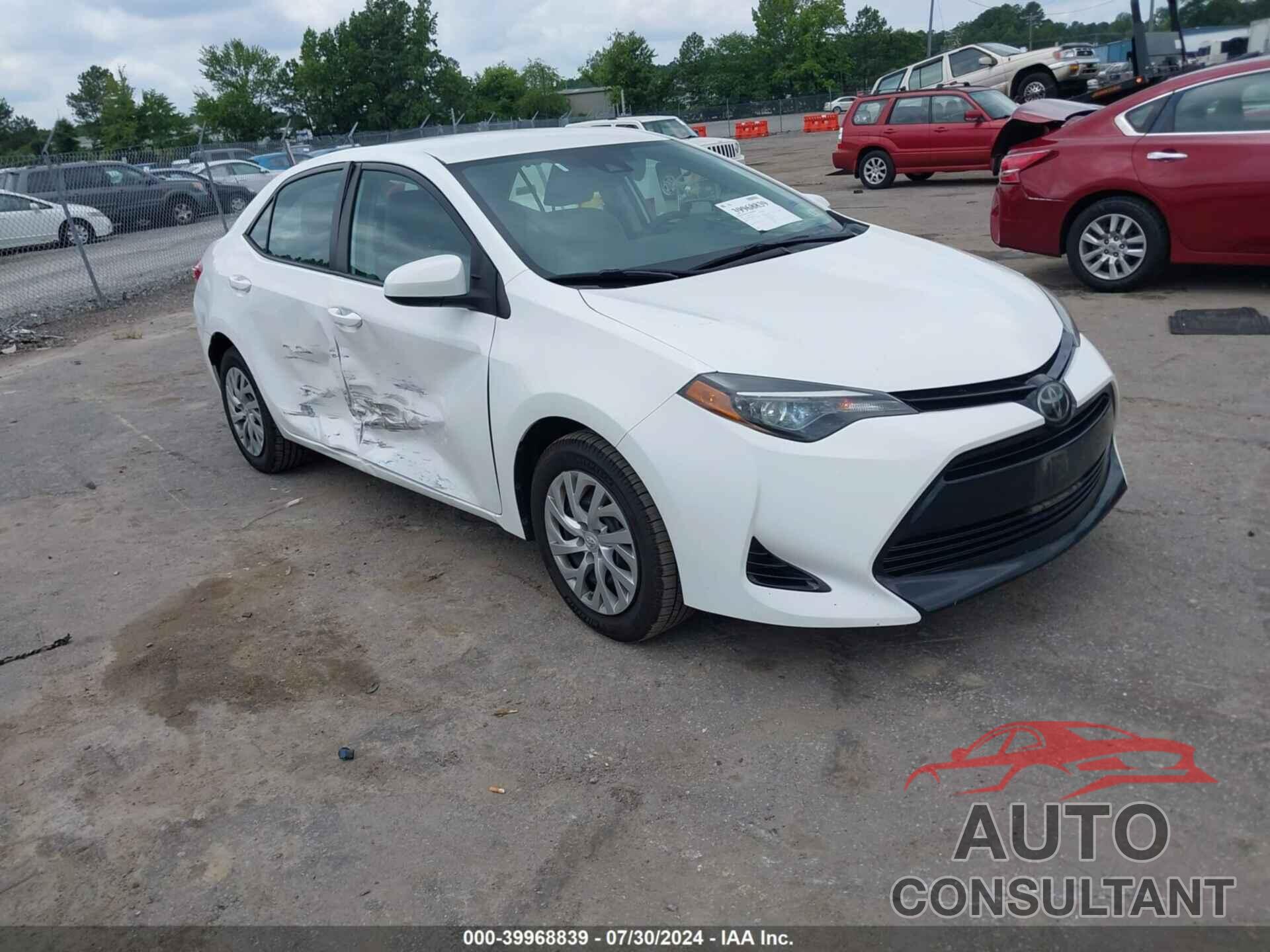 TOYOTA COROLLA 2018 - 2T1BURHEXJC093134