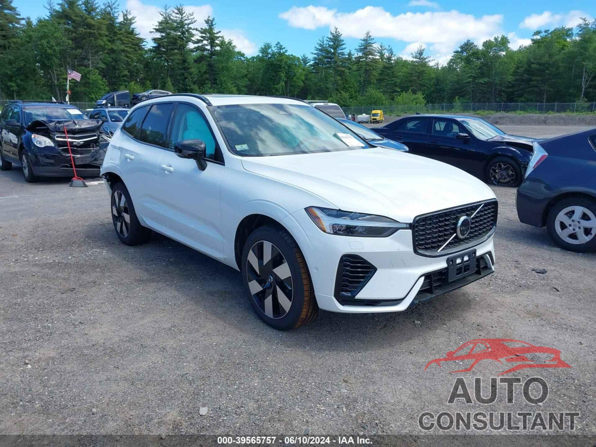 VOLVO XC60 RECHARGE PLUG-IN HYBRID 2024 - YV4H60DL9R1904018